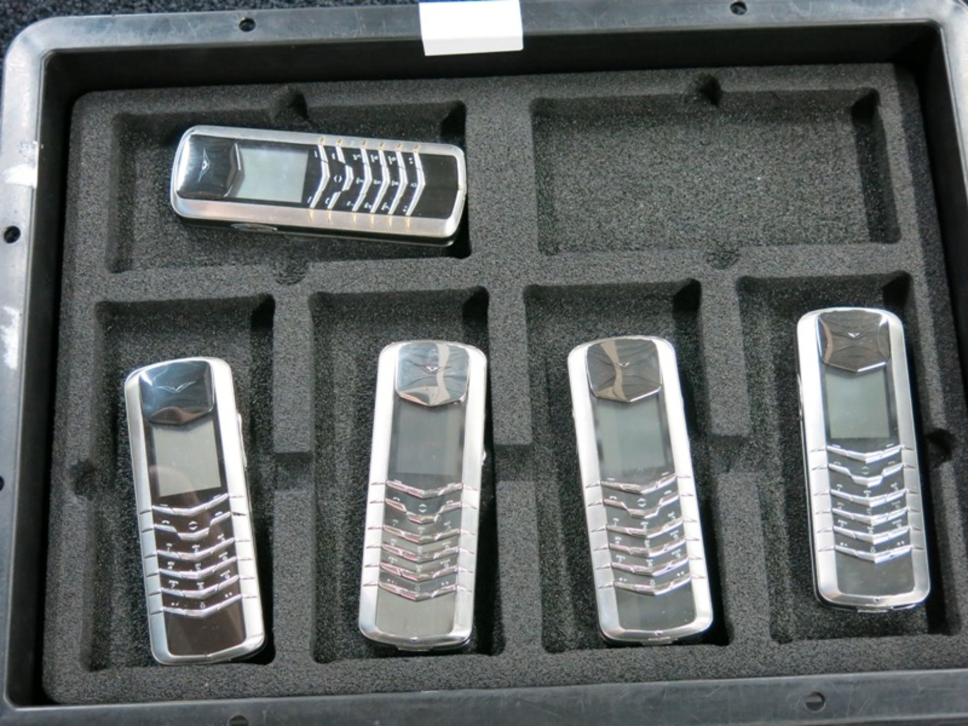 Archive Collection of 19 Vertu Signature Classic Phones made of Stainless Steel, Ceramic Pillow, - Image 3 of 3