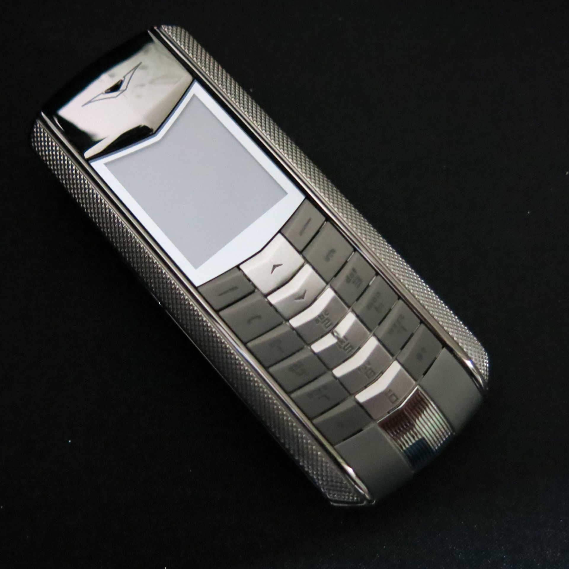 Entire Contents of the VERTU Museum Collection to Include: 105 Various Iconic Phones & Appearance - Image 88 of 106
