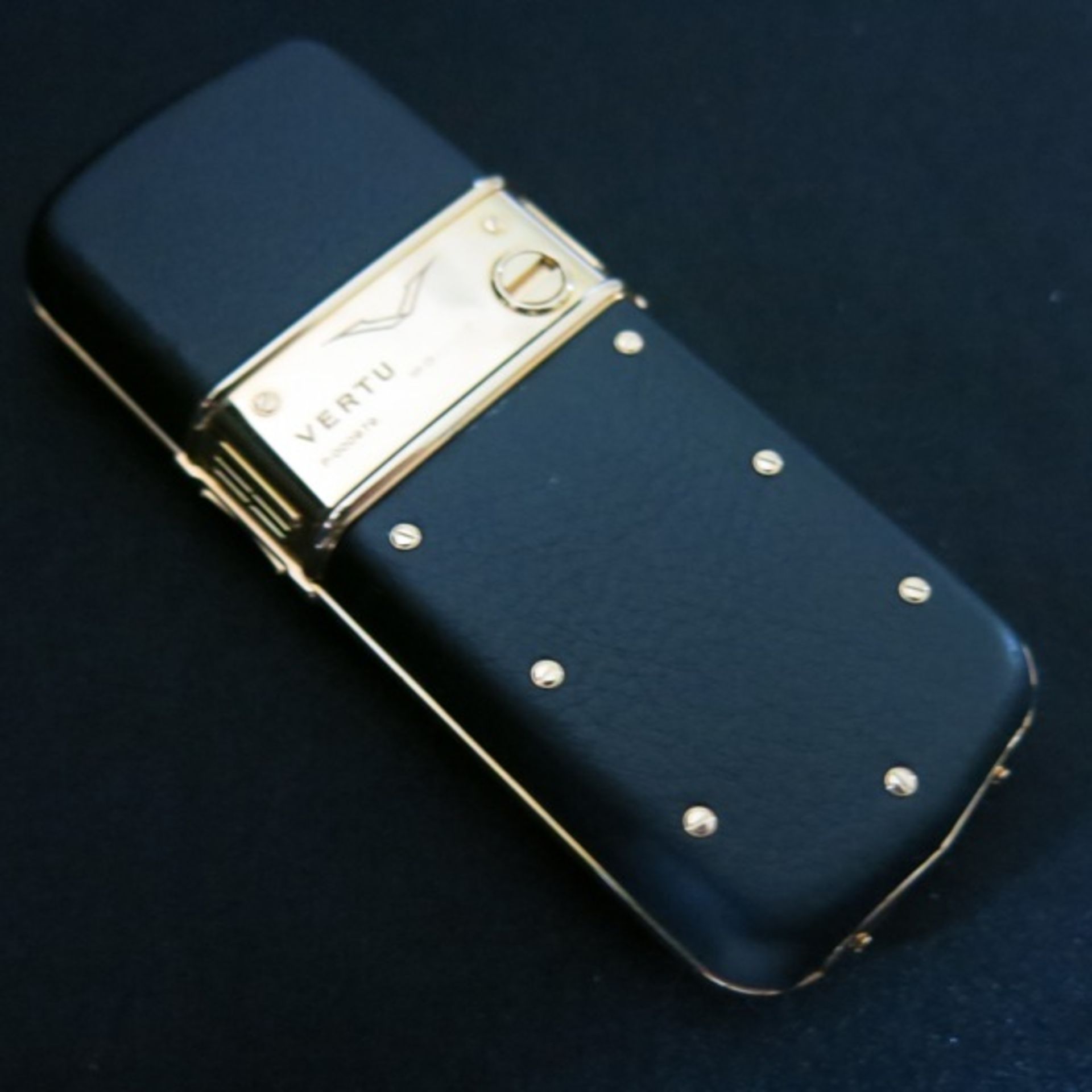 Vertu Constellation Classic with 18kt Yellow Gold Bezel, Back Plate, Select Key & Quarter Turn. - Image 2 of 6