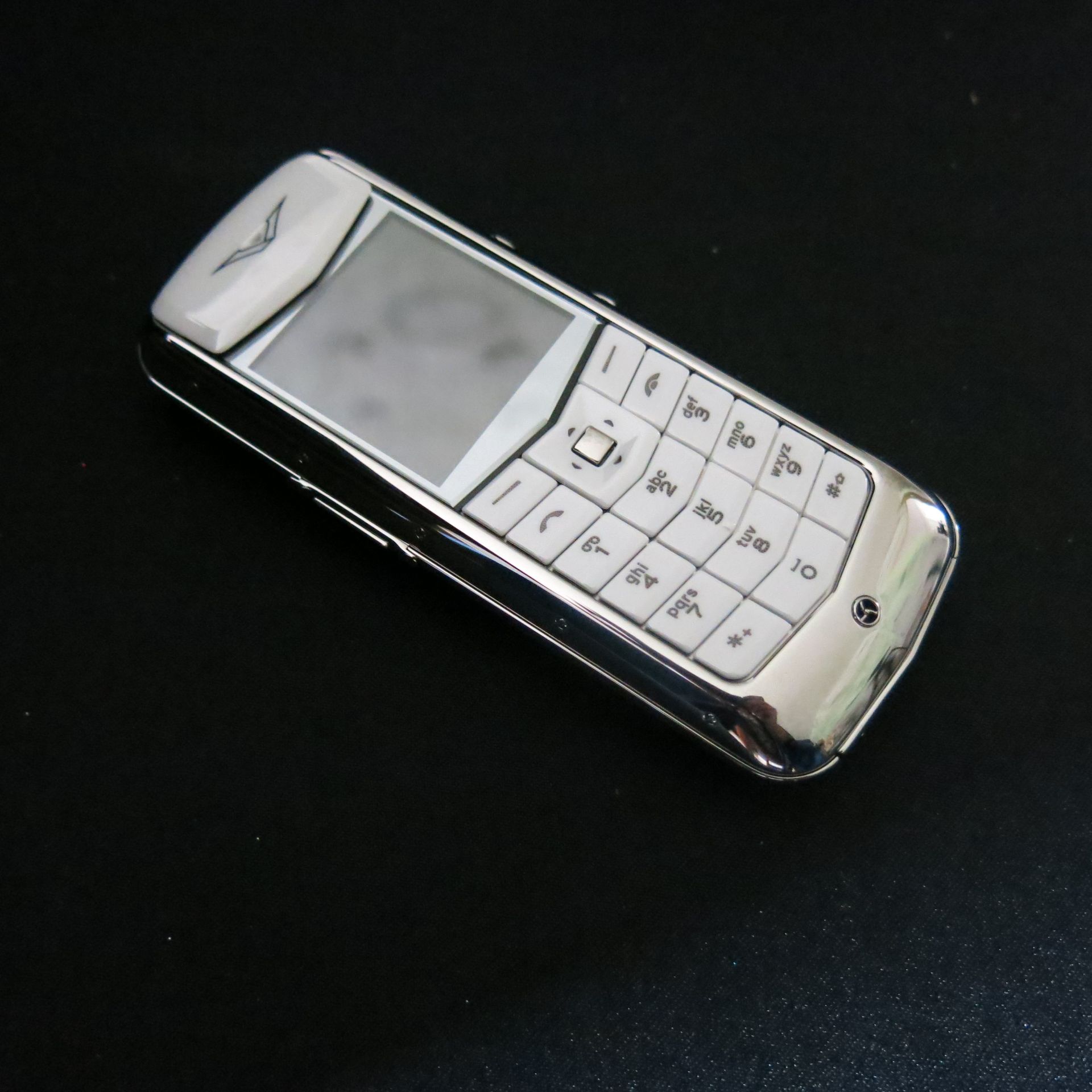 Entire Contents of the VERTU Museum Collection to Include: 105 Various Iconic Phones & Appearance - Image 100 of 106