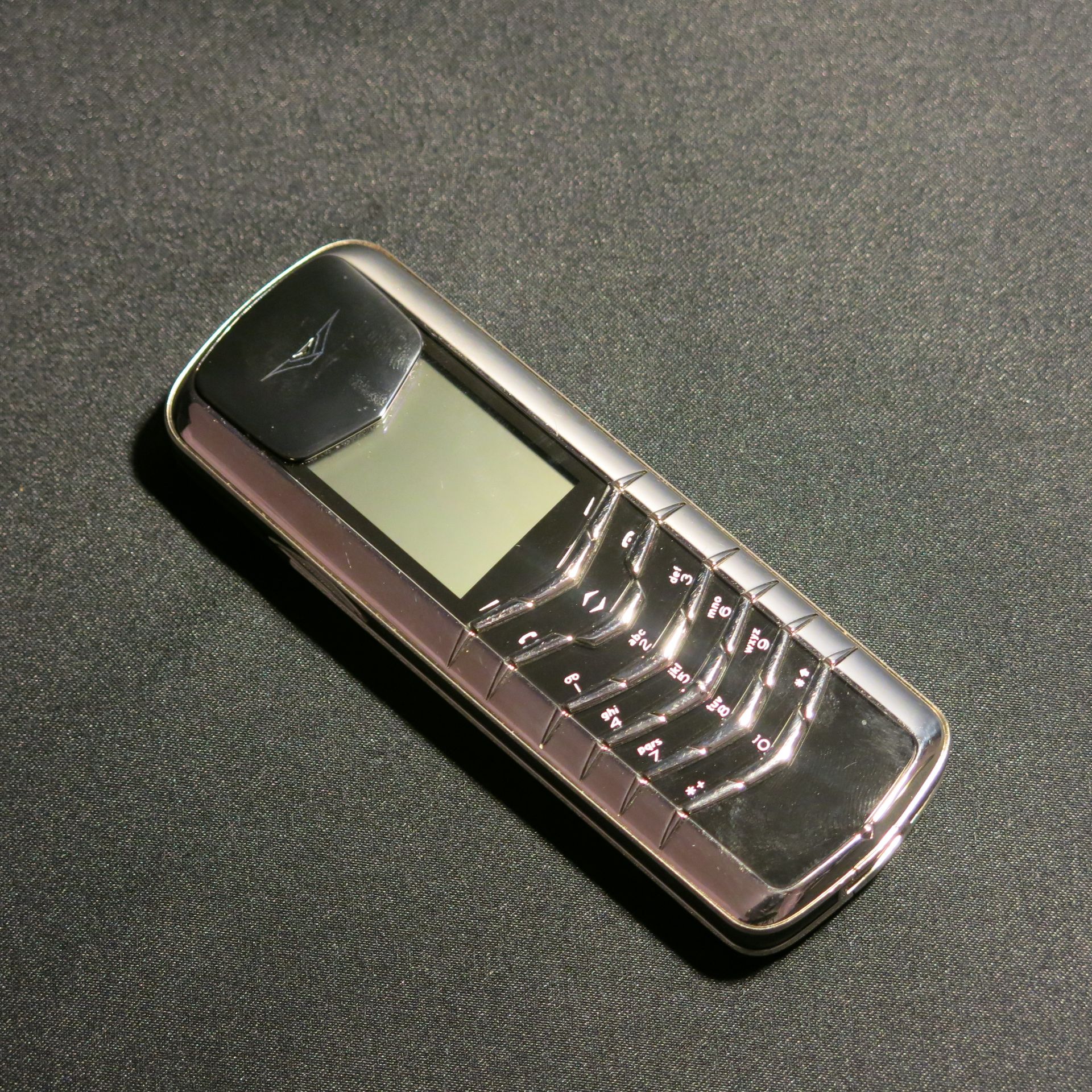 Entire Contents of the VERTU Museum Collection to Include: 105 Various Iconic Phones & Appearance - Image 63 of 106