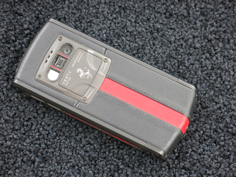 Vertu Ti Ferrari Limited Edition Titanium Phone with Prancing Horse Emblem. Furnished in Red & Black - Image 8 of 8