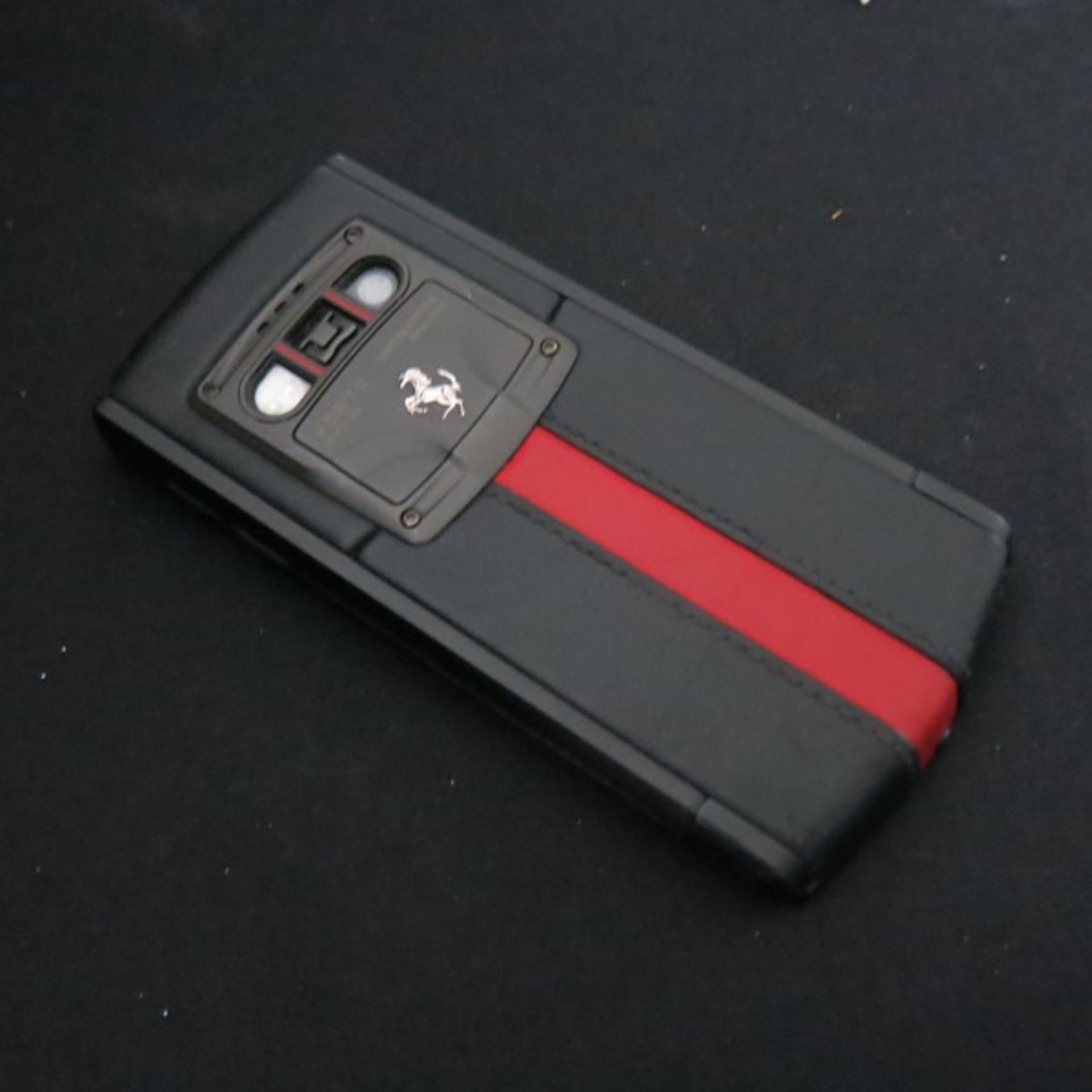Vertu Ti Ferrari Limited Edition Titanium Phone with Prancing Horse Emblem. Furnished in Red & Black - Image 6 of 8