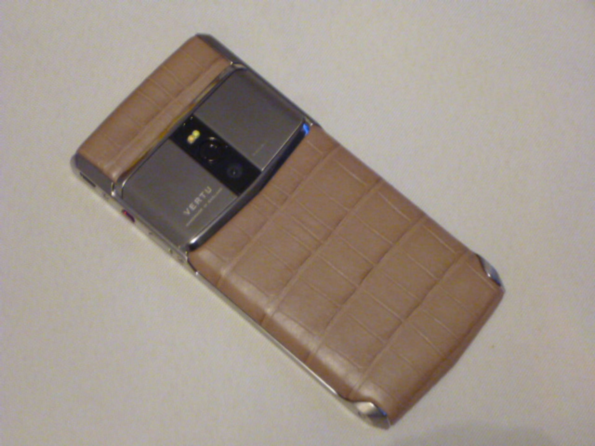 Vertu Signature Touch Phone with Almond Alligator, S/N 3-021611. Comes with Sales Pack & Charging - Image 2 of 2