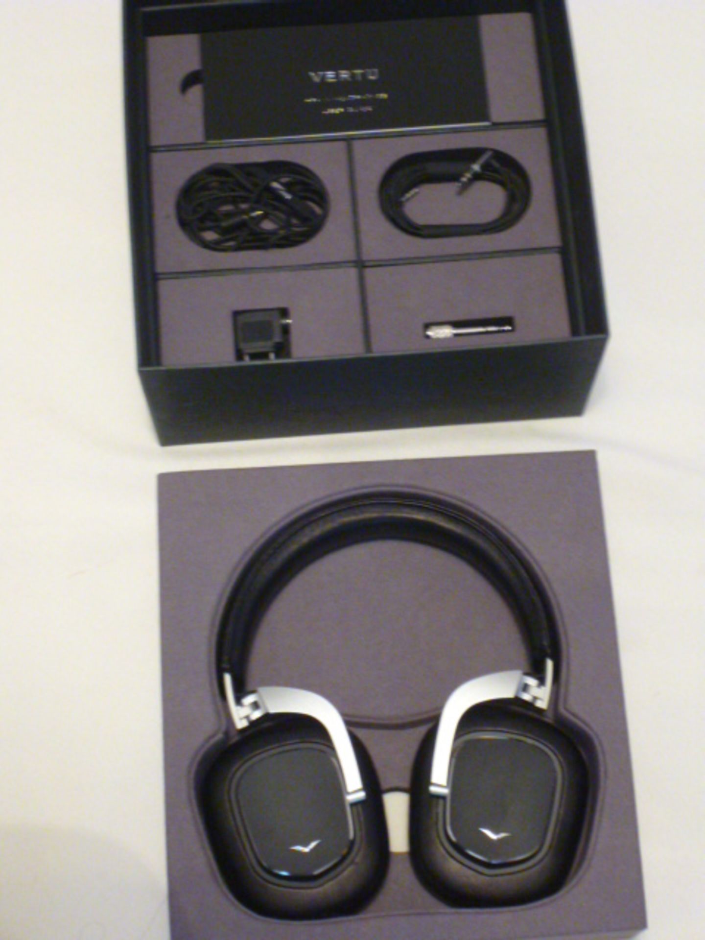 Set of Vertu HP-1V Headphones. Complete in Box with Accessories and Quilted Case. New RRP £540