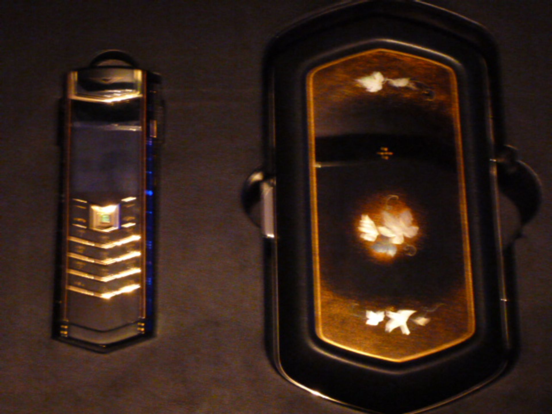 Vertu Signature Harmony Phone, Unique Design 4 of 4. This Handset has been Designed and Created - Image 3 of 8