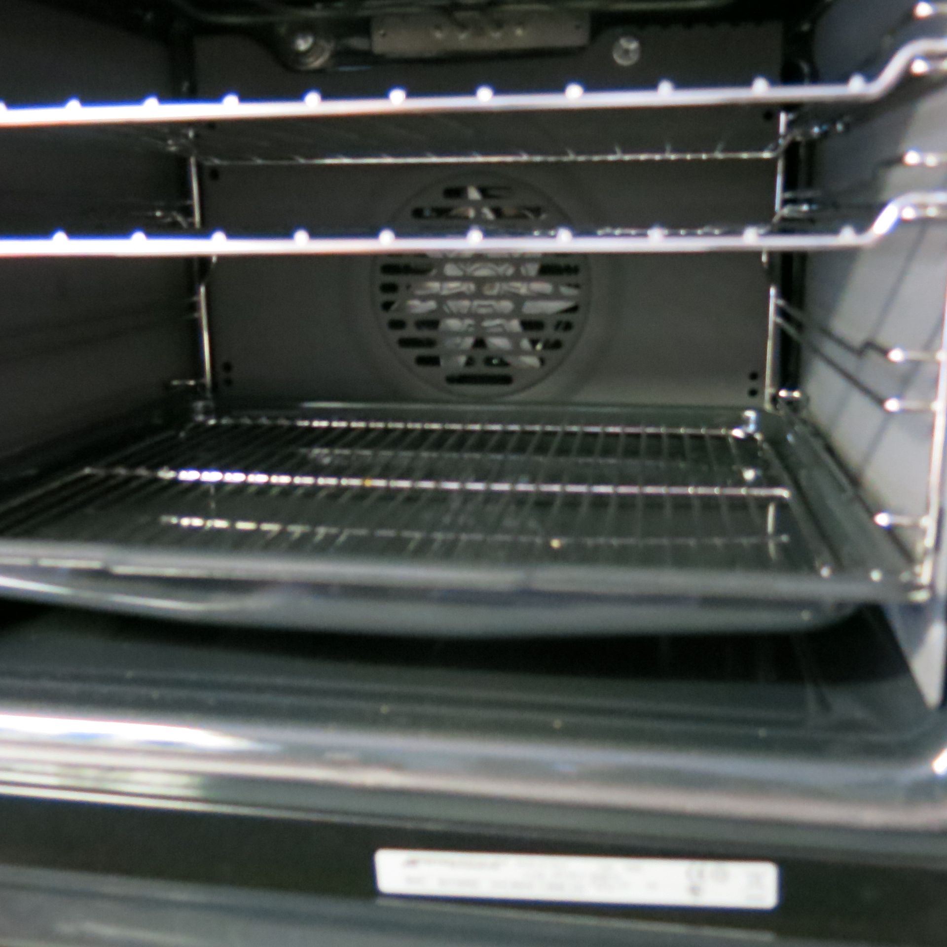 Smeg Integrated Single Electric Oven, Model SC112NE2 with Manuals. Ex Display. - Image 4 of 4