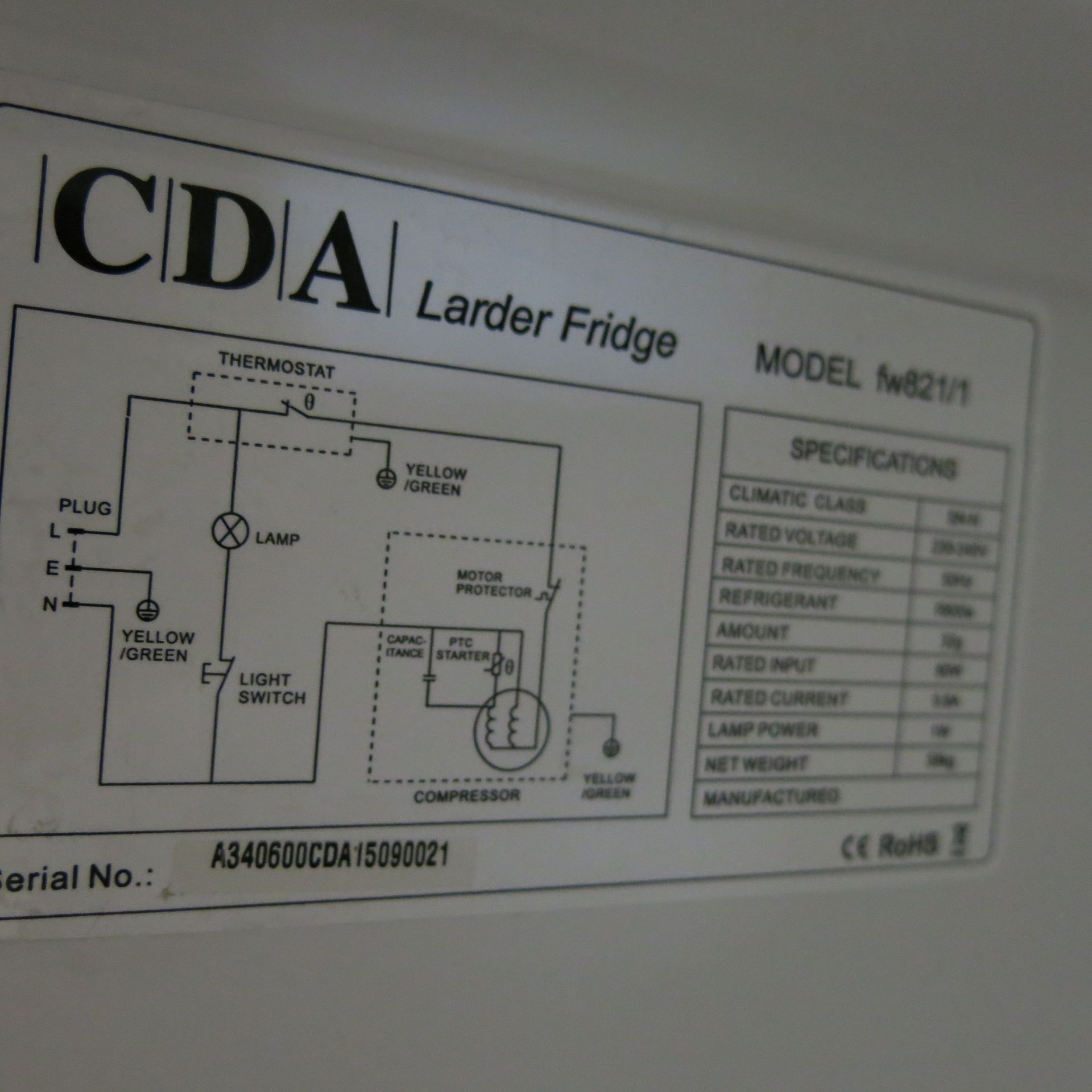 CDA Integrated Larder Refrigerator, Model FW821/1. Size (H)178cm. Comes with Instruction Manual. - Image 4 of 4