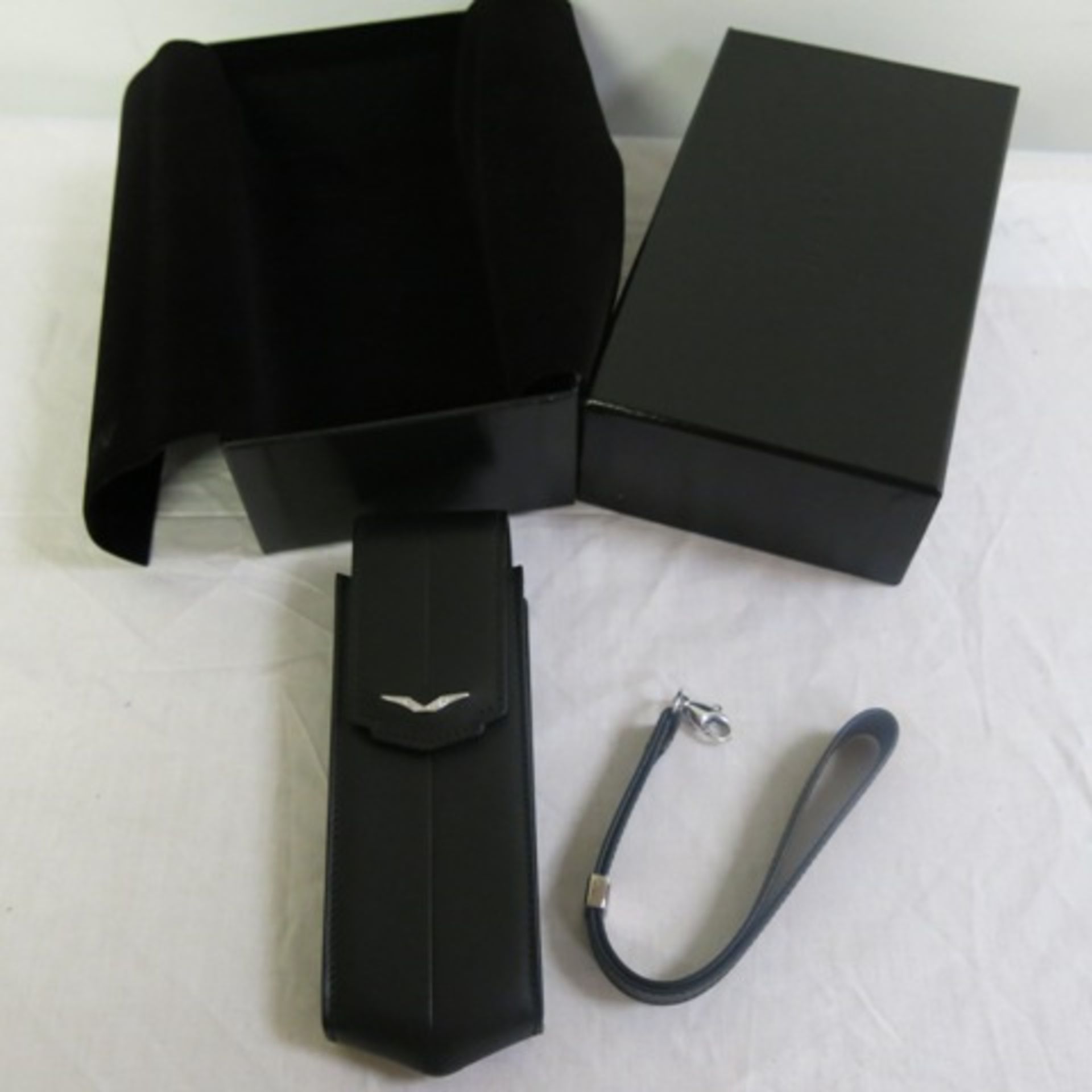 Vertu Signature S Vertical Black Leather Case CP332V with White Gold & Diamond V Logo & Lanyard.