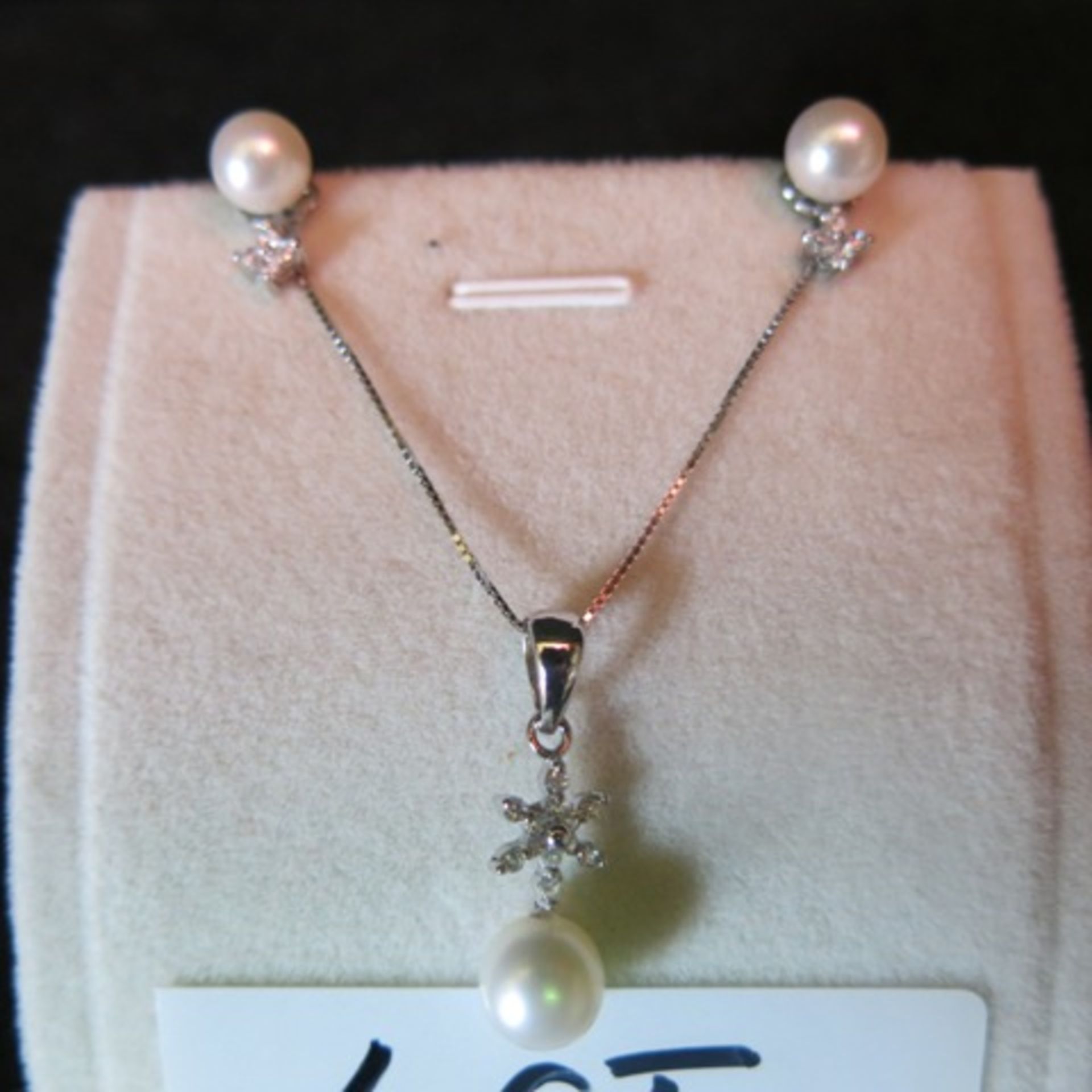 Pearl Necklace A/F & Ear Ring Set, White Metal Star Motif with CZ/Clear Stones. RRP £215.00 - Image 2 of 2