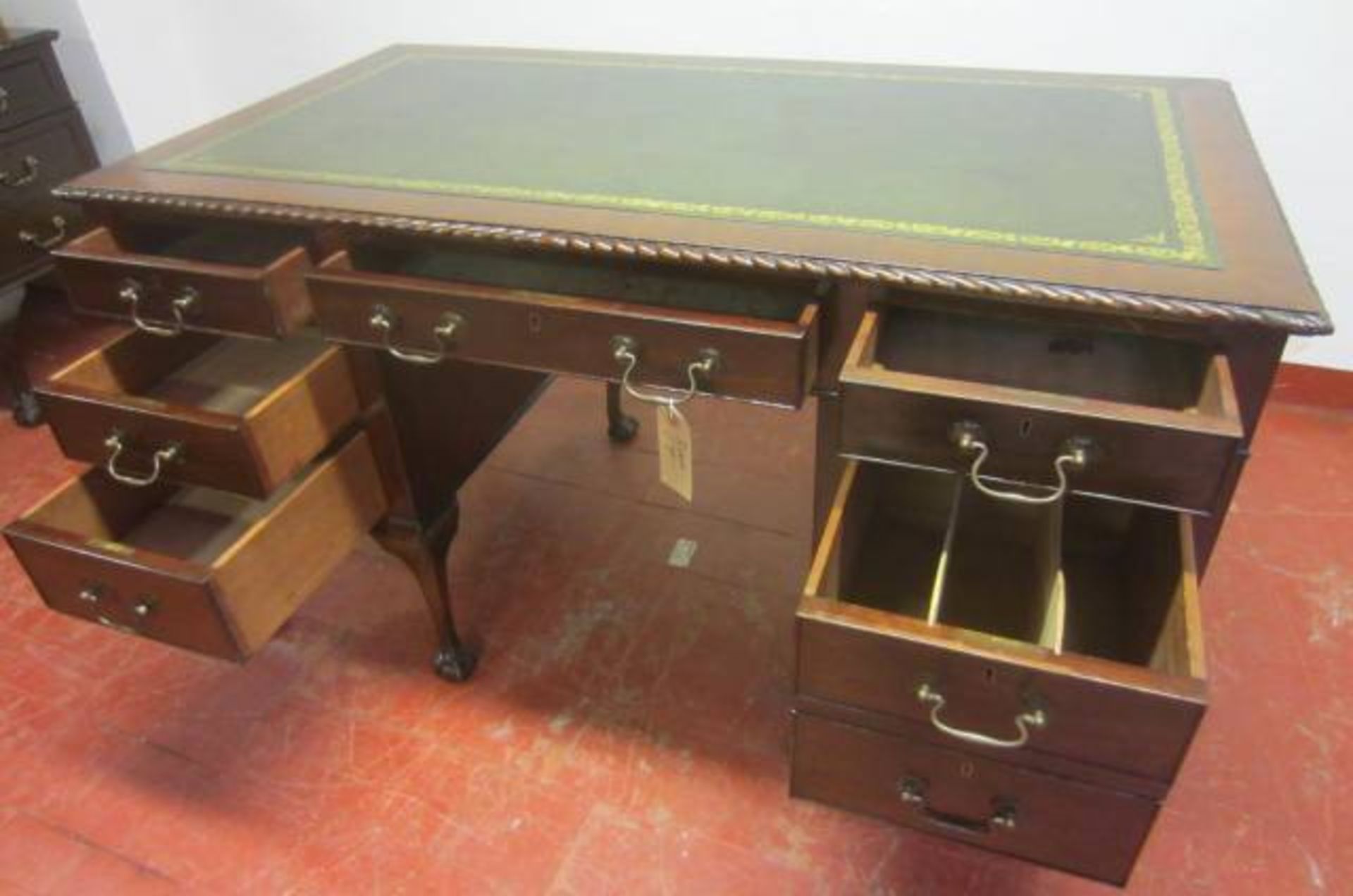 An Edwardian Mahogany, Double Pedestal Desk with 7 Drawers & Leather Insert Top on Ball & Claw Feet. - Image 7 of 16