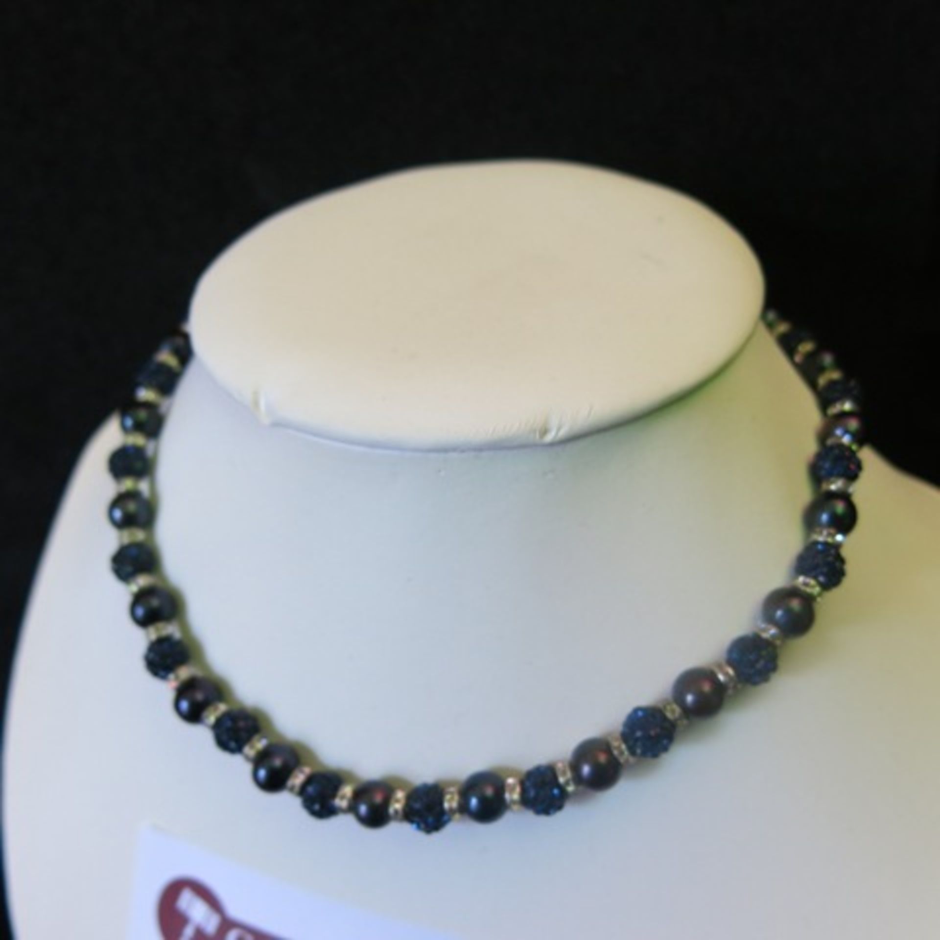 Blue Pearl & Blue Stone Necklace with Clear Stone & White Metal Separators & Matching Bracelet. - Image 2 of 4