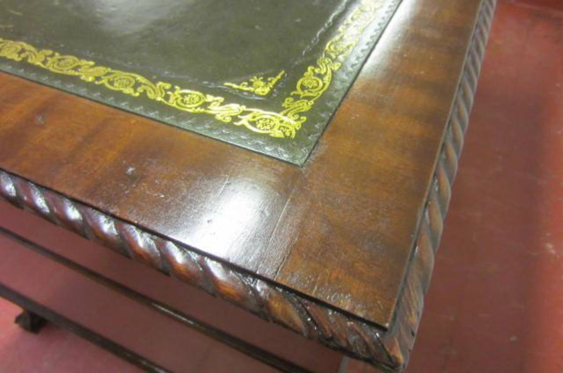 An Edwardian Mahogany, Double Pedestal Desk with 7 Drawers & Leather Insert Top on Ball & Claw Feet. - Image 16 of 16