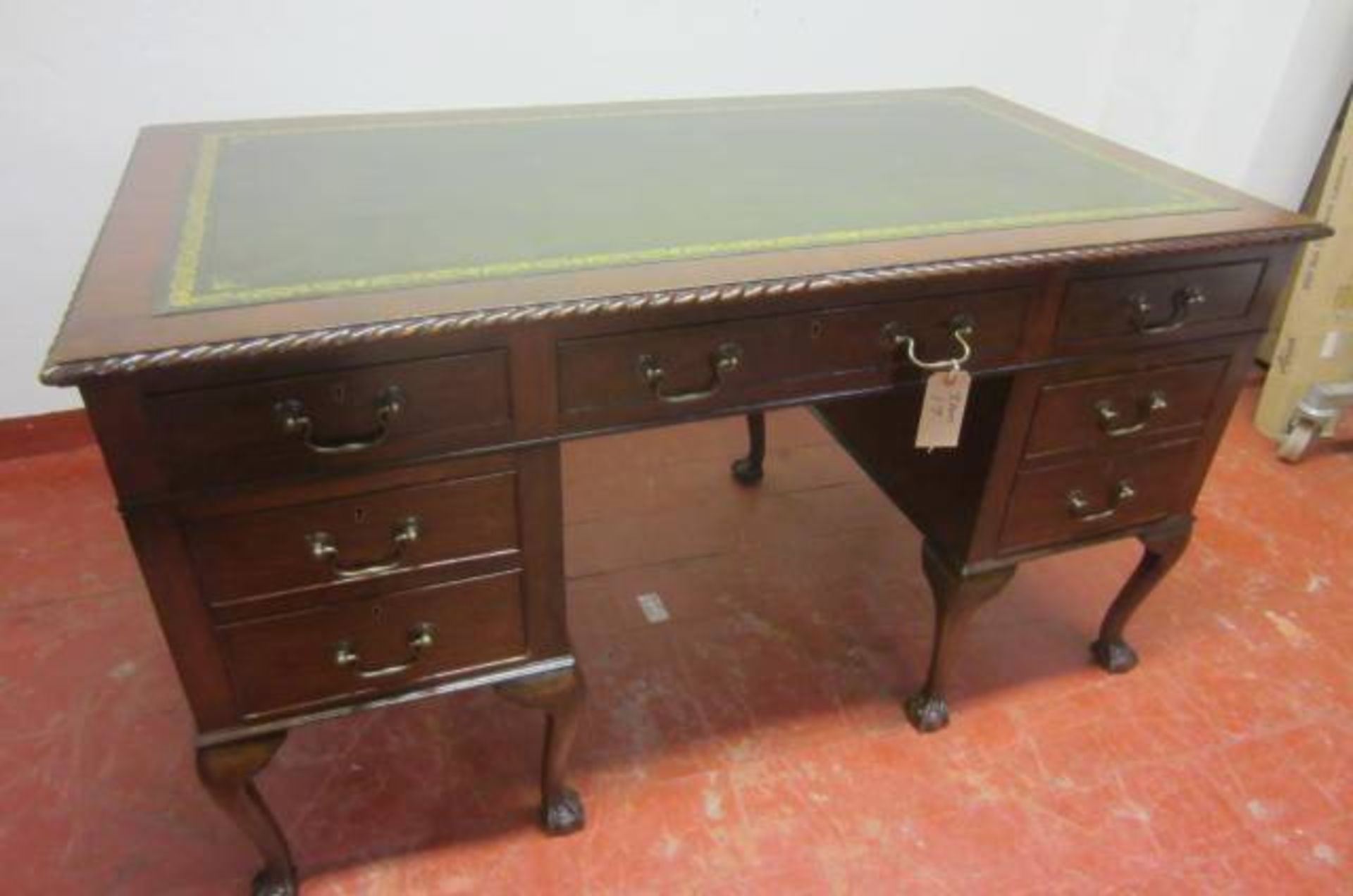 An Edwardian Mahogany, Double Pedestal Desk with 7 Drawers & Leather Insert Top on Ball & Claw Feet. - Image 2 of 16