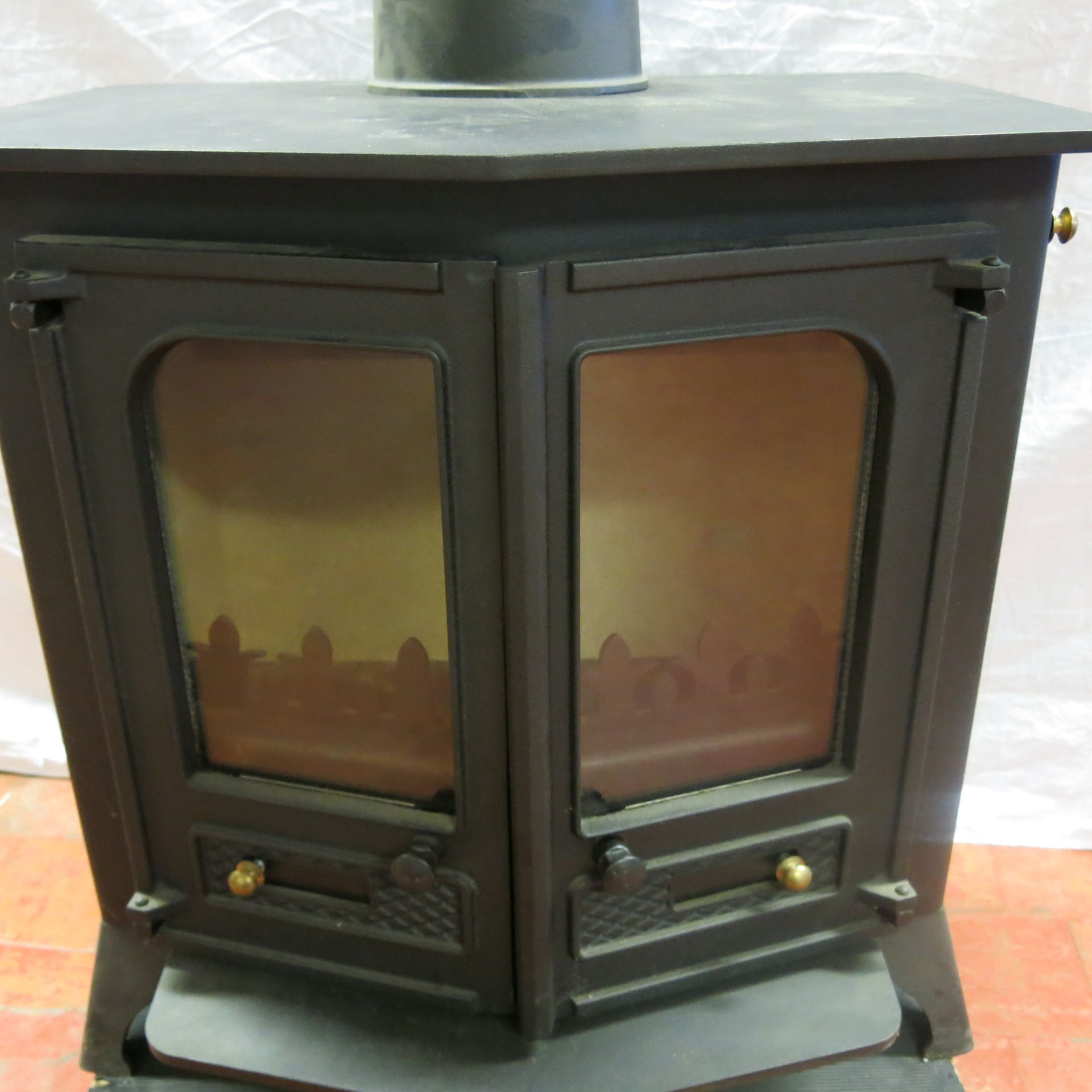 Charnwood Country 12, Wood Burning Stove, Heat Output 12KW (As Viewed) - Image 2 of 6