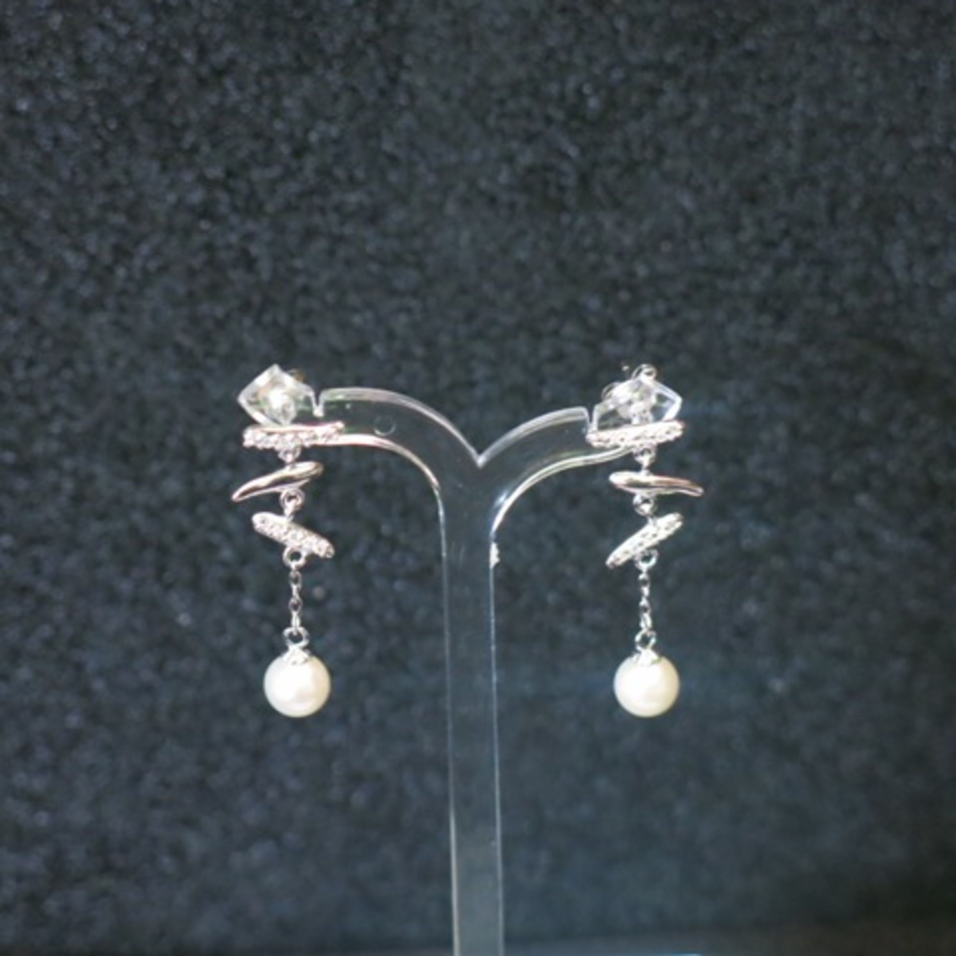 Pair of Pearl Drop Earrings. RRP £178.00 - Image 2 of 2