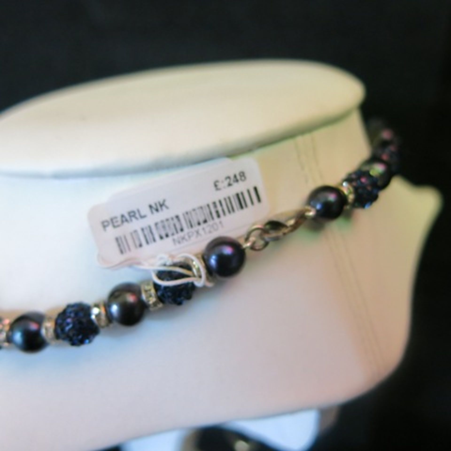 Blue Pearl & Blue Stone Necklace with Clear Stone & White Metal Separators & Matching Bracelet. - Image 3 of 4