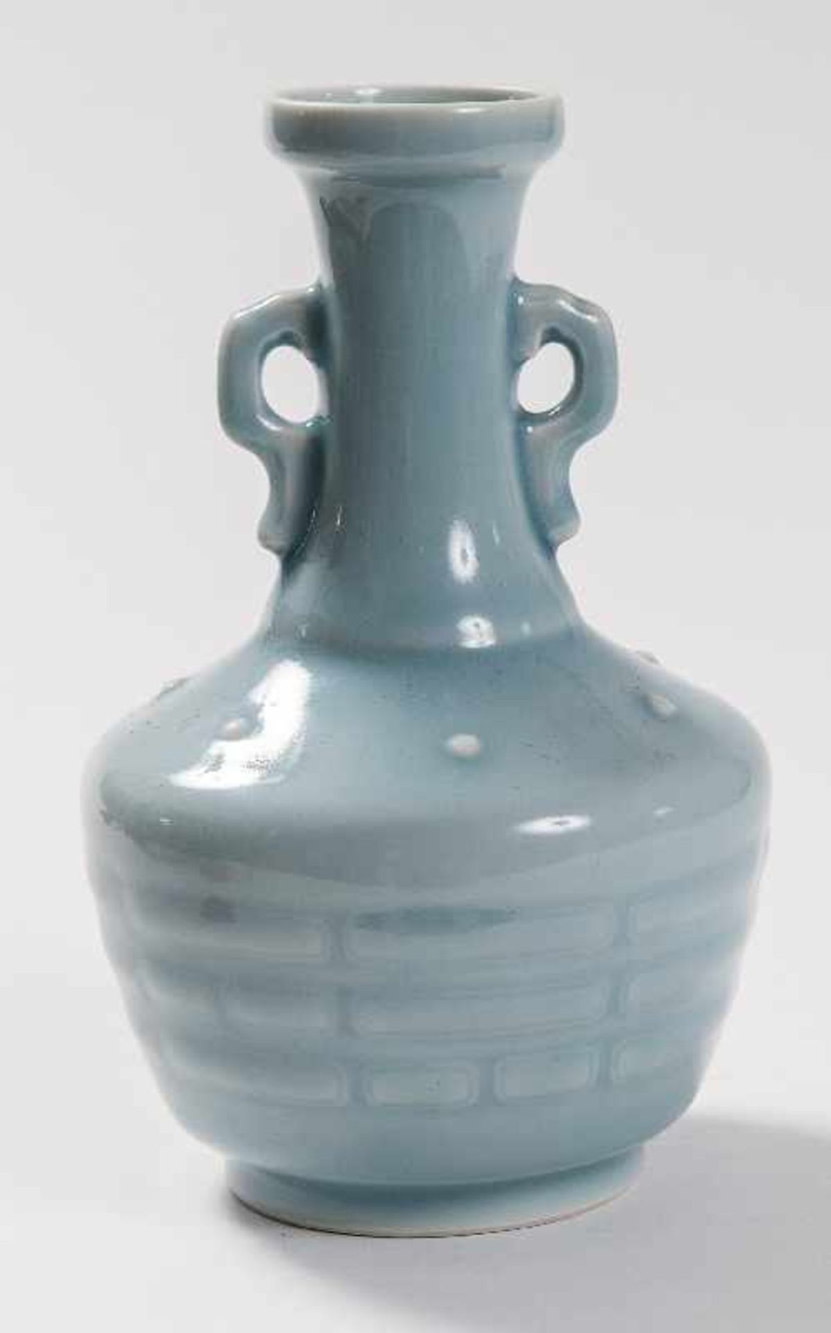 Clair-De-Lune Vase mit den Bagua Porzellan. China, Im Stil Qianlong. Mit Siegelmarke Qianlong Mit - Image 6 of 9