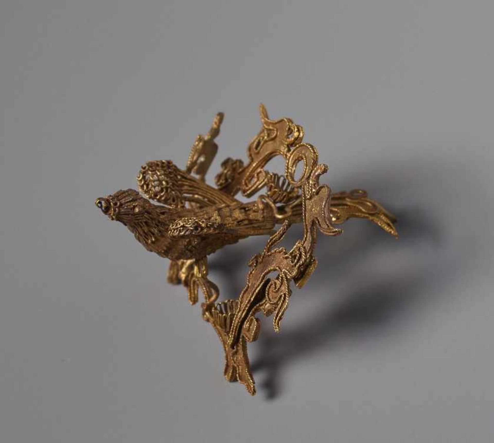 PHÖNIX AUF STANGE Gold, China. Qing (1644 – 1911), möglicherweise älterDer Wundervogel, der zu den