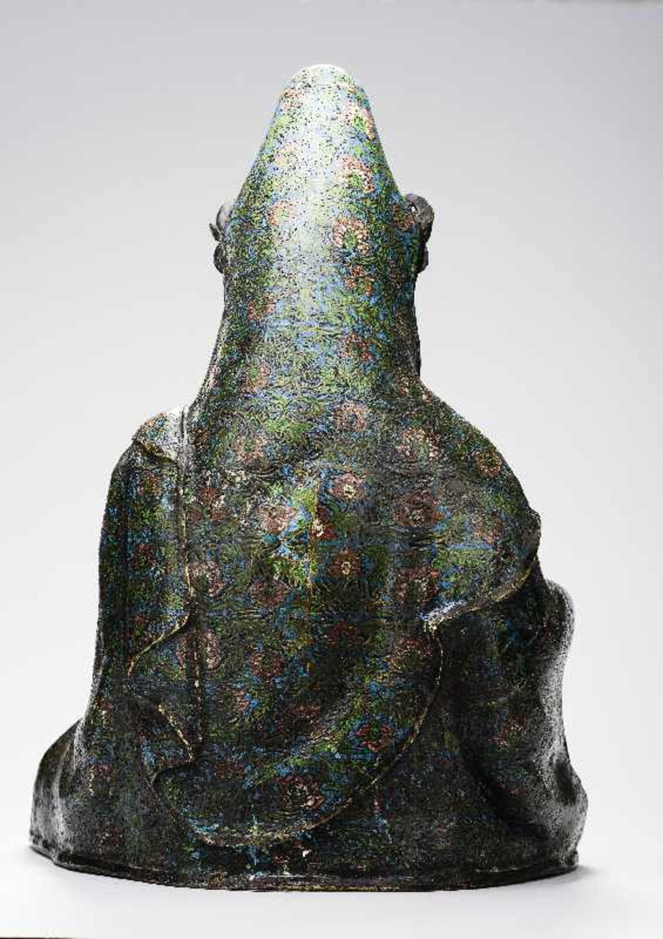 Sitzende Göttin GuanyinBronze. , 17. Jh Seltene große Darstellung des populären Bodhisattva - Bild 4 aus 5