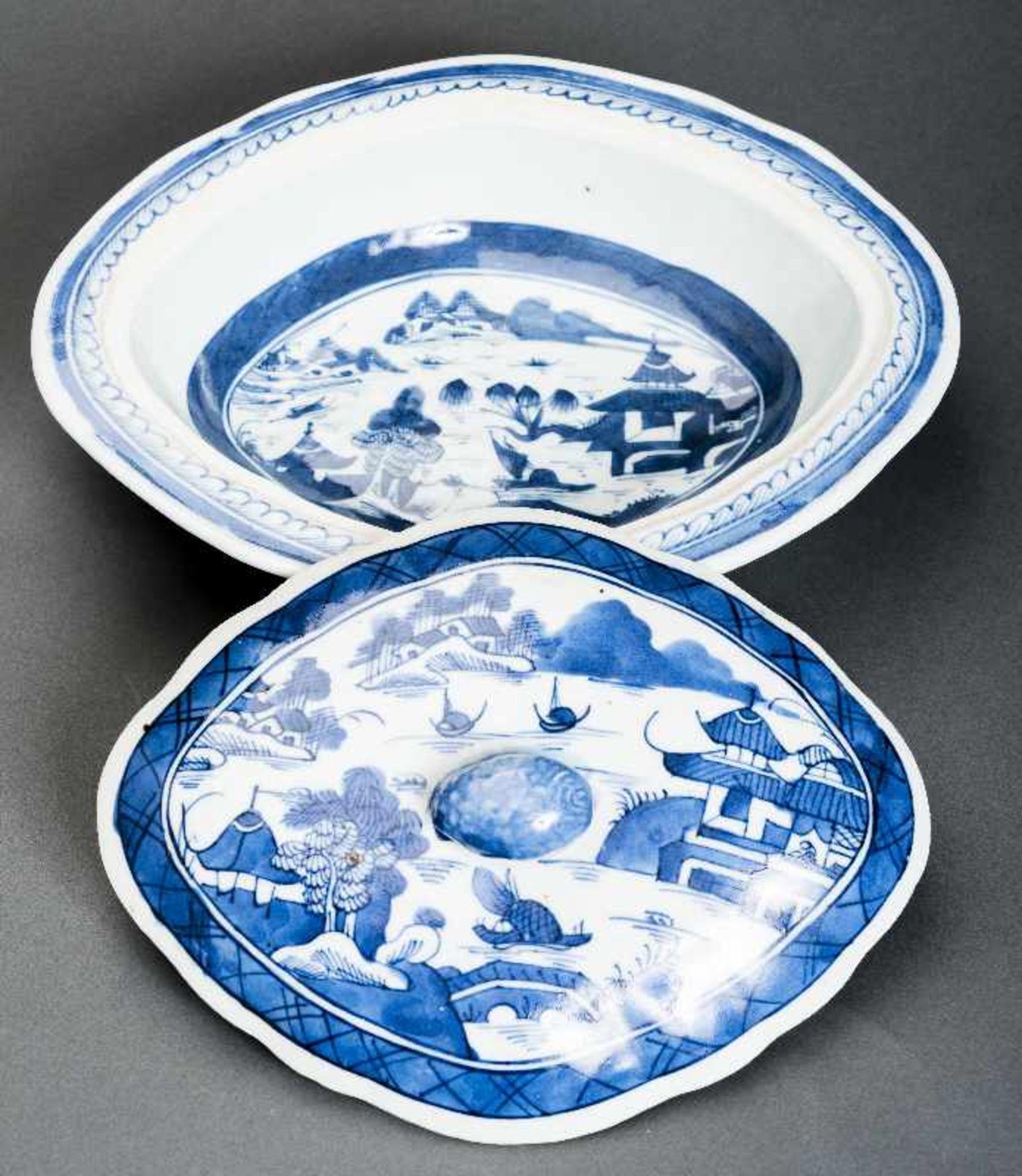 DECKELSCHALE Blauweiß-Porzellan. China, Qing-Dynastie, 19. Jh. Dieses Deckelgefäß hat eine - Bild 3 aus 5