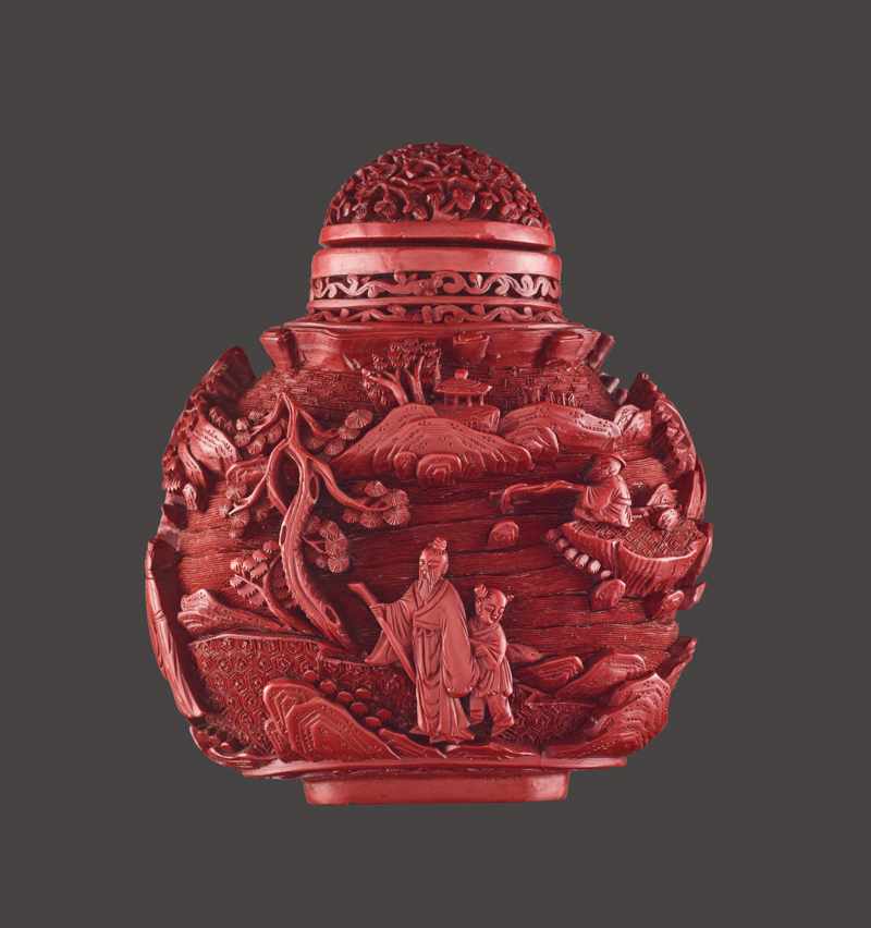 A LARGE SCENIC CARVED CINNABAR LACQUER SNUFF BOTTLE, LATE QING DYNASTY Cinnabar lacquer on metal