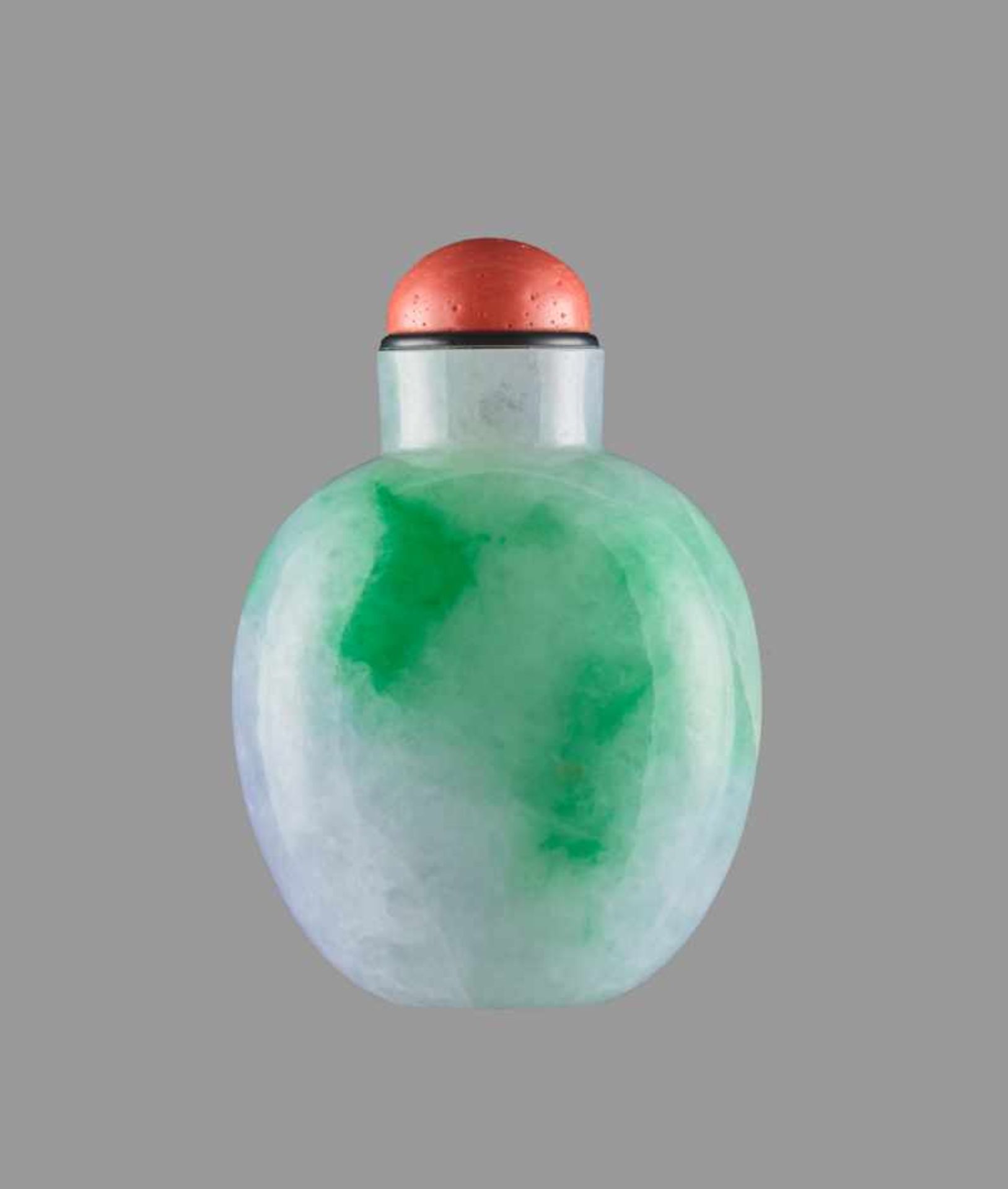 A LAVENDER JADEITE SNUFF BOTTLE WITH STREAKS OF DEEP EMERALD GREEN, QING DYNASTY Jadeite, semi-