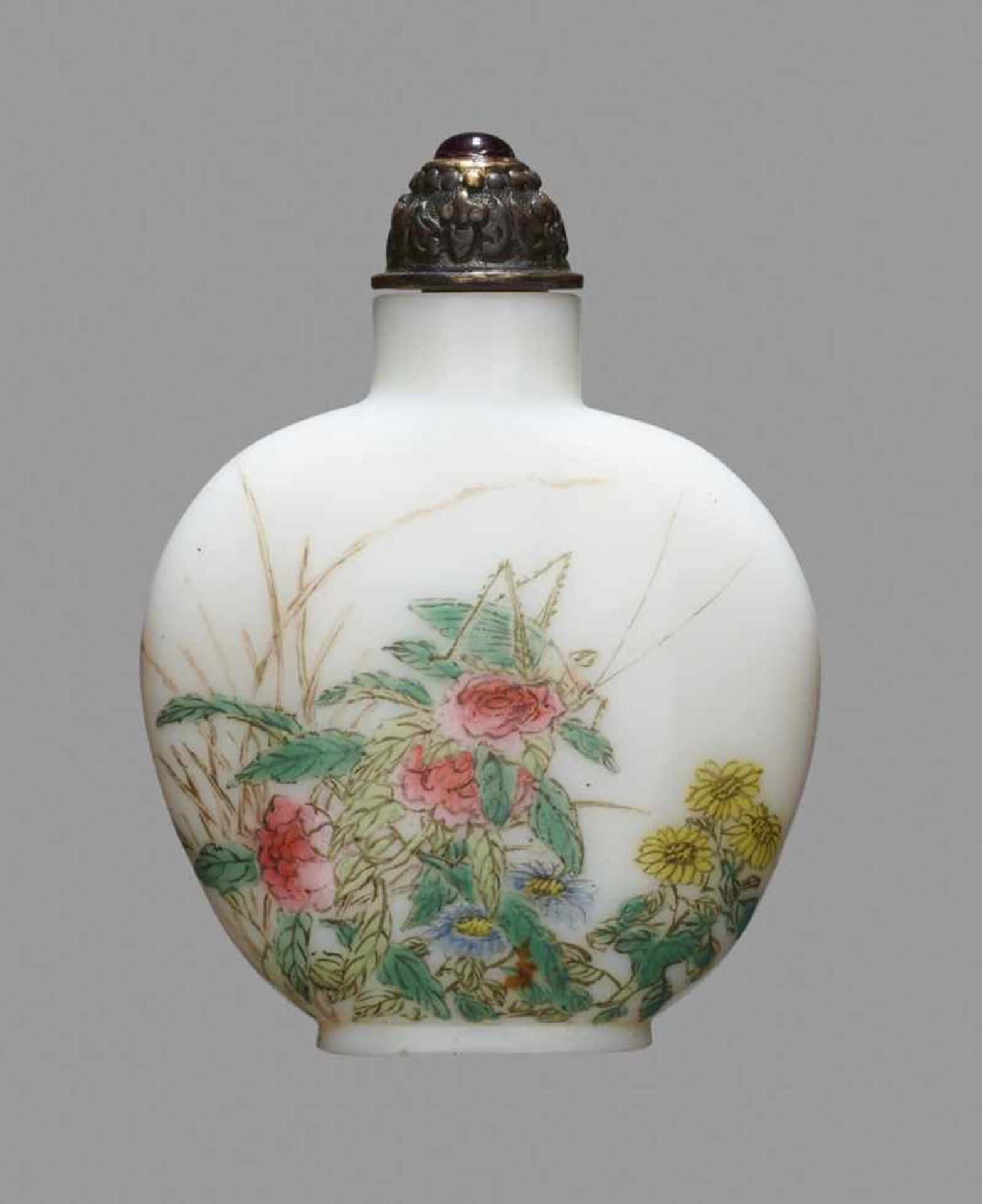 A RARE GUYUE XUAN 'GRASSHOPPER' ENAMELED WHITE GLASS SNUFF BOTTLE Opaque white glass, with design in