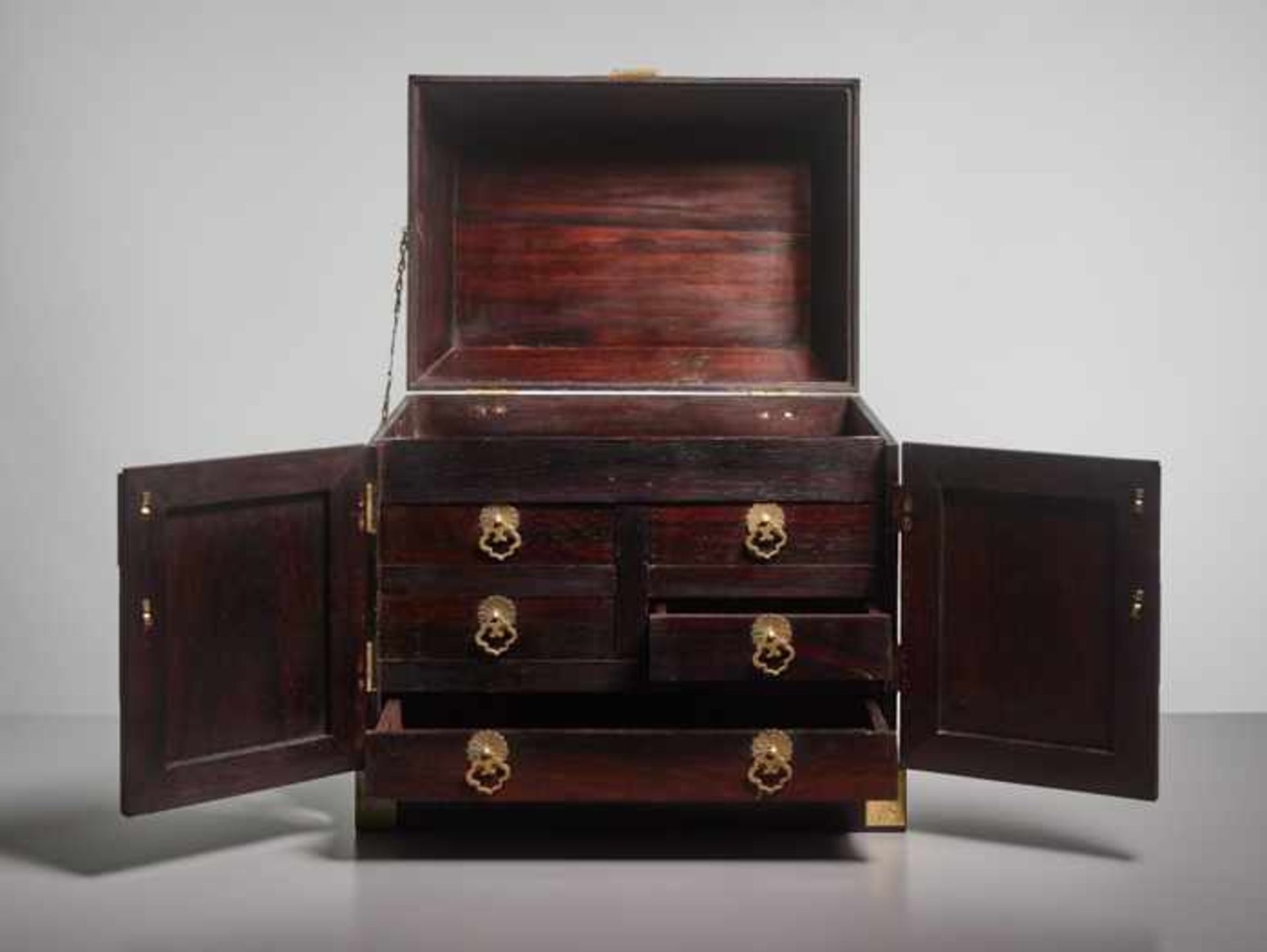 A LARGE ZITAN PORTABLE CHEST, GUANPIXIANG Dark brown ‘Zitan’ wood, brass fittings. China, 18th - Image 2 of 7