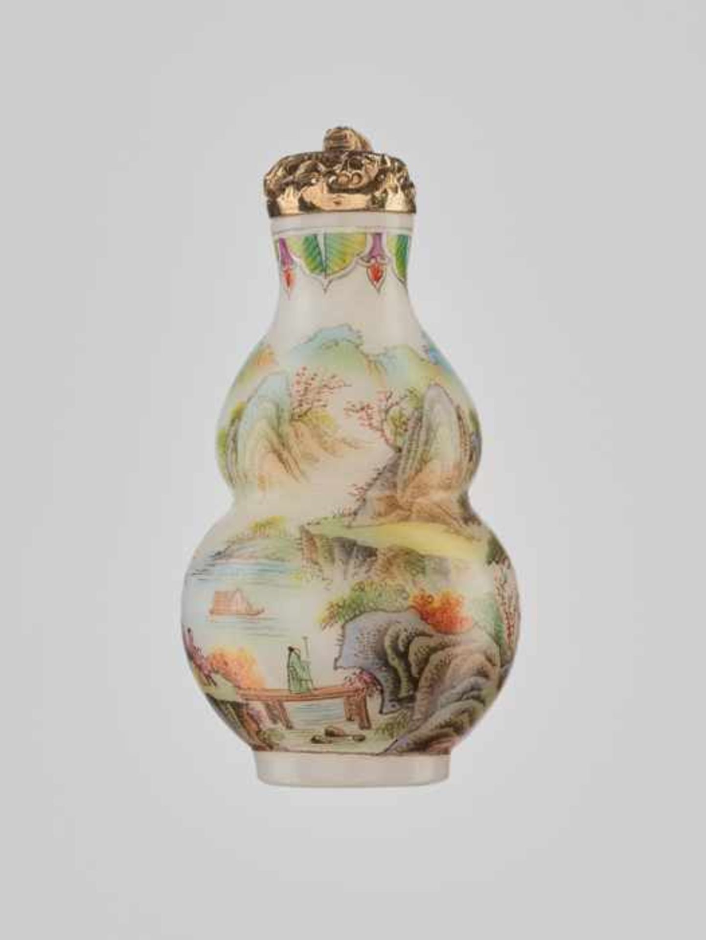 AN ENAMELED ‘MOUNTAINOUS LANDSCAPE’ GLASS SNUFF BOTTLE, MANNER OF YE BENGQI Opaque white glass - Image 2 of 6