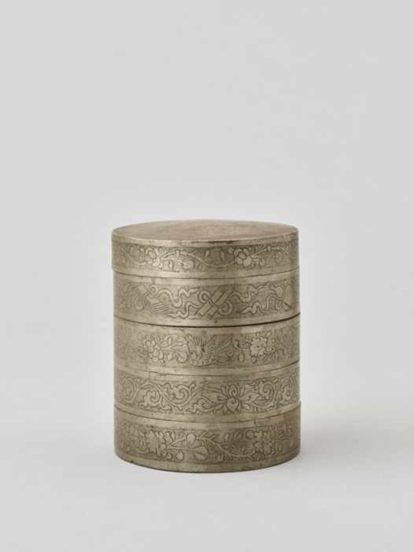 AN ENGRAVED FIVE-STORY PEWTER COSMETICS BOX, QING DYNASTY The five sections neatly incised and - Image 2 of 5