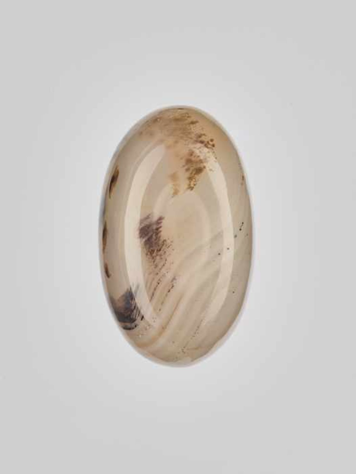 A FINGERPRINT AGATE ‘FLOATER’ SNUFF BOTTLE, 1780-1860 Band agate of light sand-color with bands of - Image 6 of 6