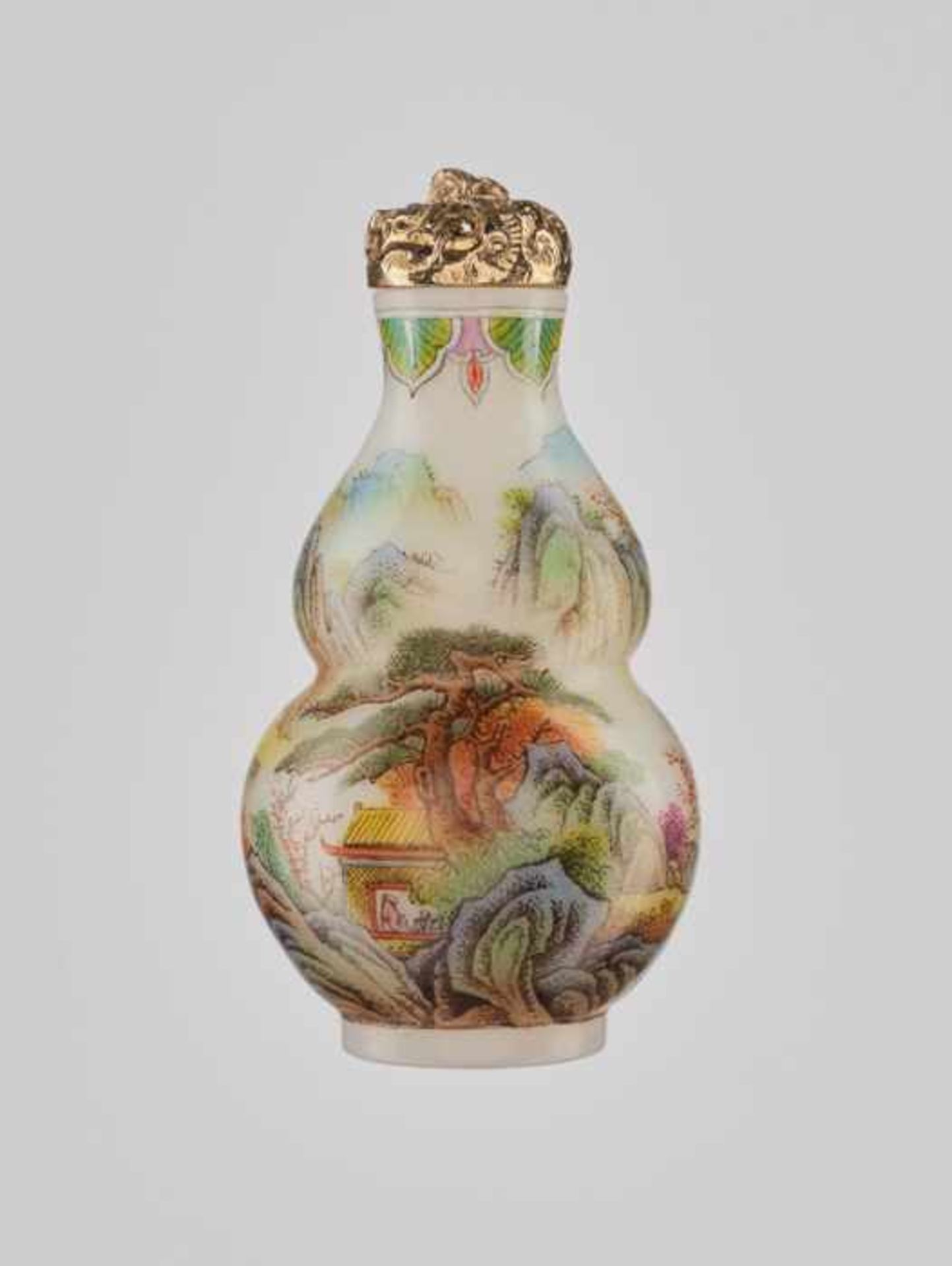 AN ENAMELED ‘MOUNTAINOUS LANDSCAPE’ GLASS SNUFF BOTTLE, MANNER OF YE BENGQI Opaque white glass - Image 3 of 6