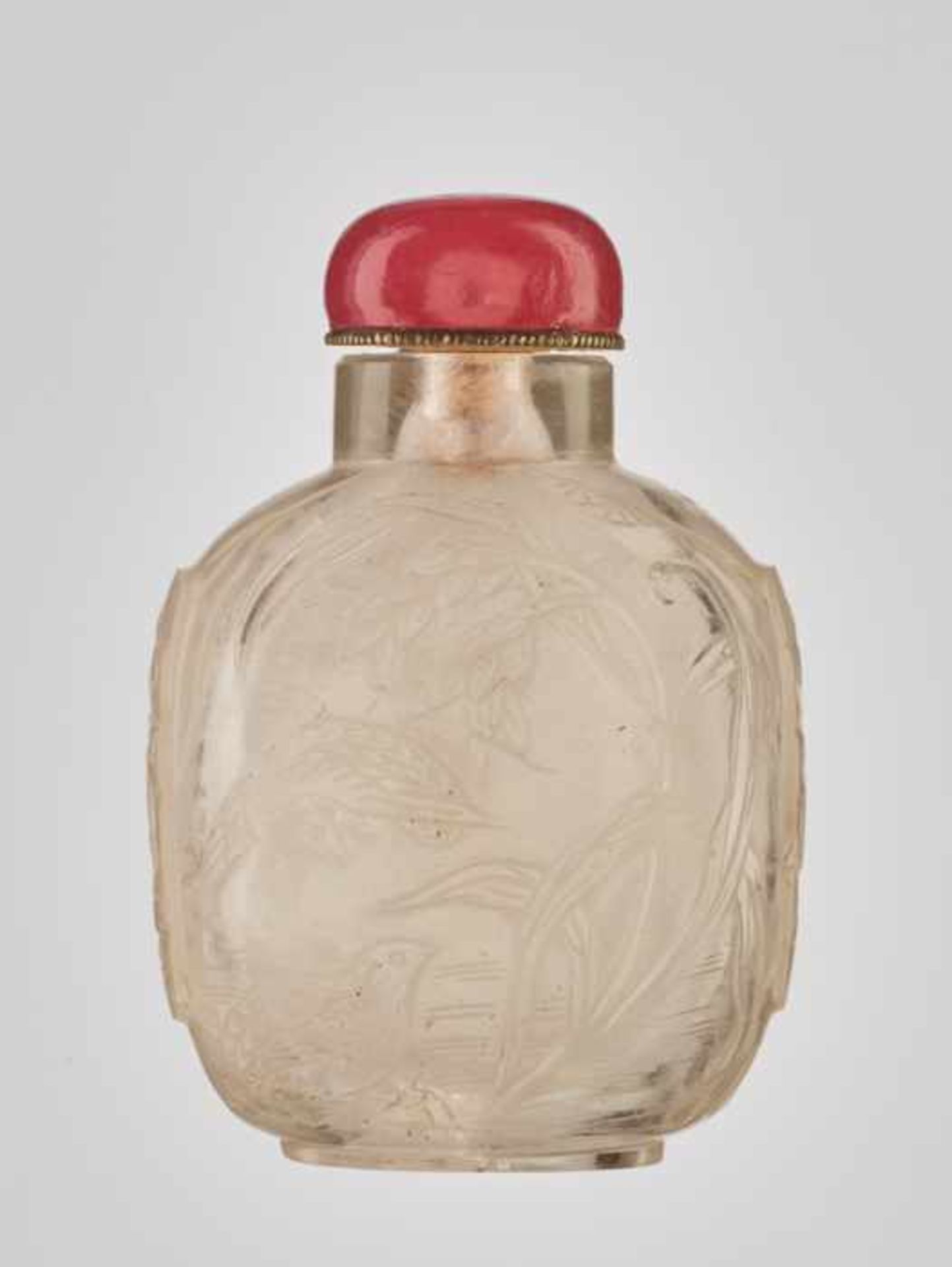 AN INSCRIBED  ROCK CRYSTAL ‘LIU HAI’ SNUFF BOTTLE, MID QING DYNASTY Transparent rock crystal, of - Image 2 of 6