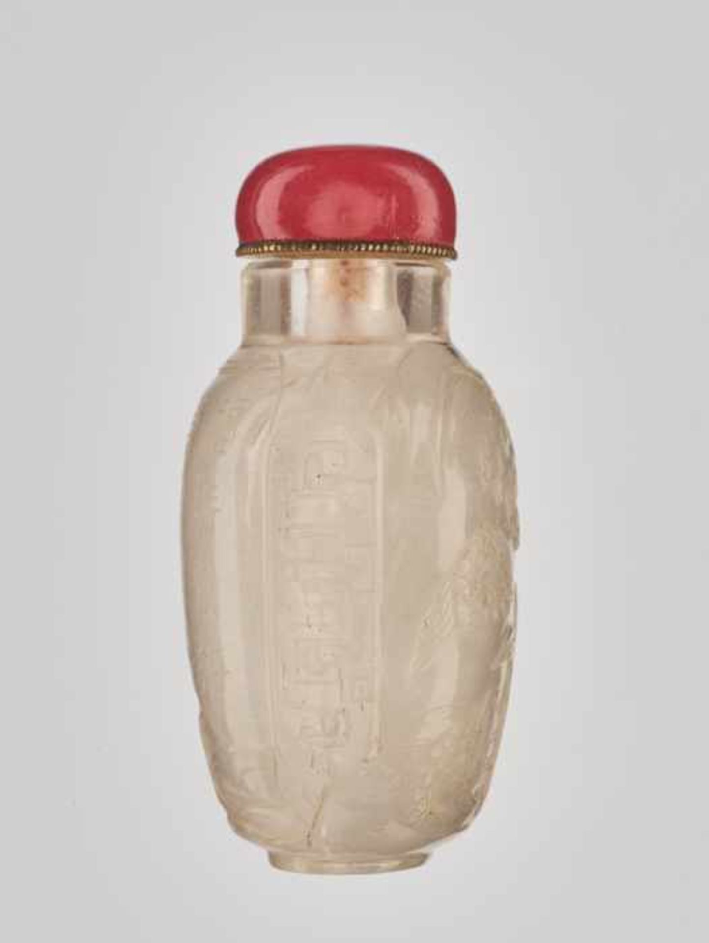 AN INSCRIBED  ROCK CRYSTAL ‘LIU HAI’ SNUFF BOTTLE, MID QING DYNASTY Transparent rock crystal, of - Image 3 of 6