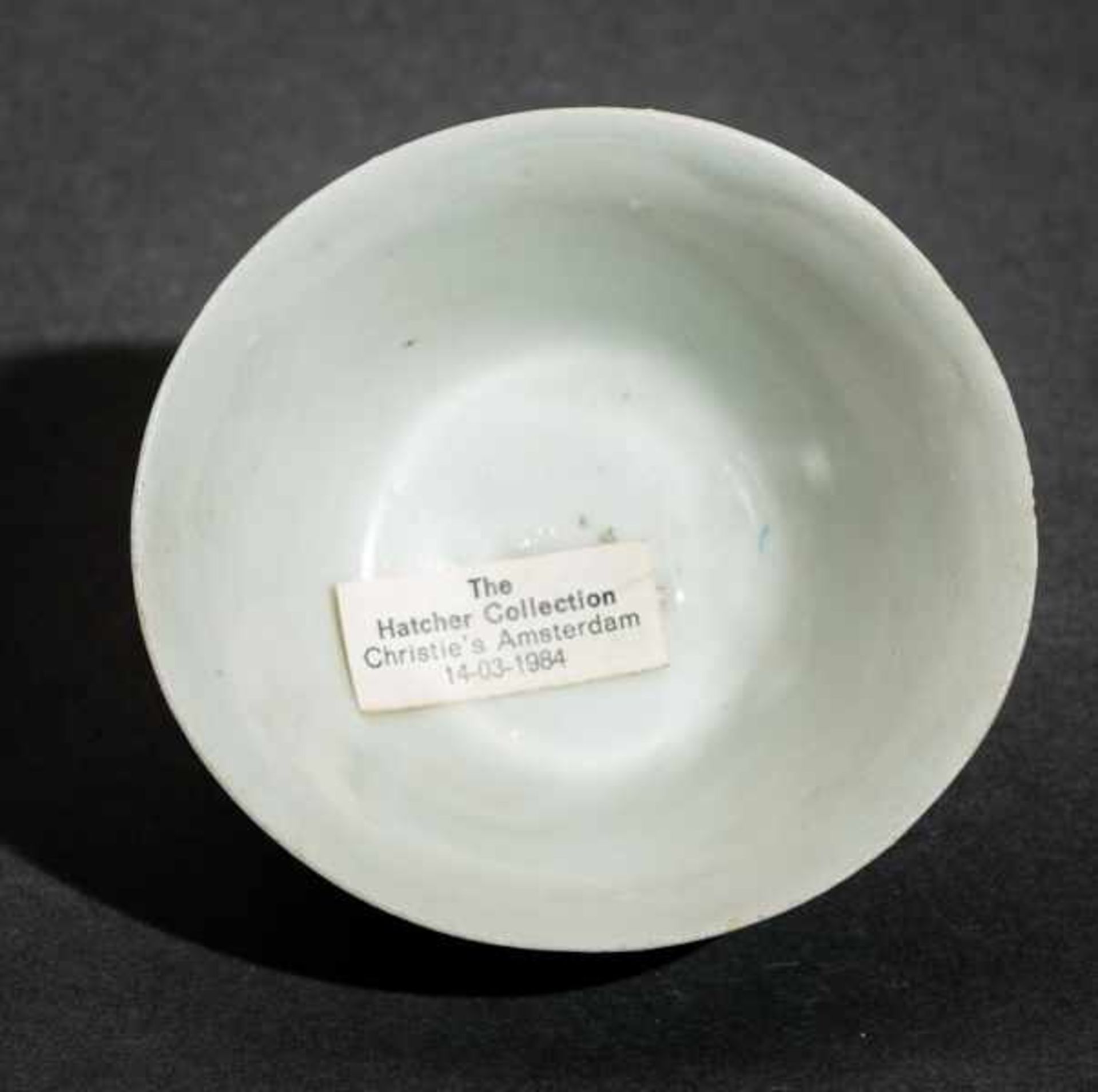 CUP Porcelain. China, Ming-dynasty, transitional 17th cent.This cup was part of a load carried by - Image 4 of 4