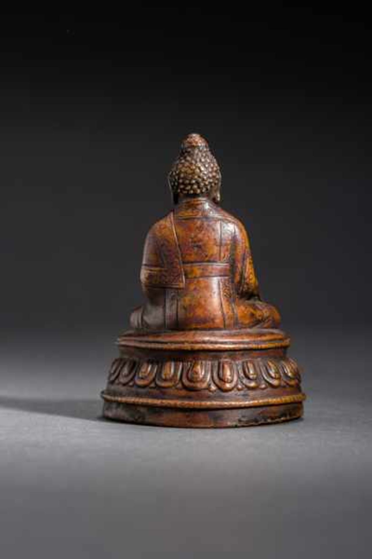 THE BUDDHA SHAKYAMUNI Bronze. Tibet, probably 12th to 13th cent.The historical Buddha Gautama - Image 5 of 6