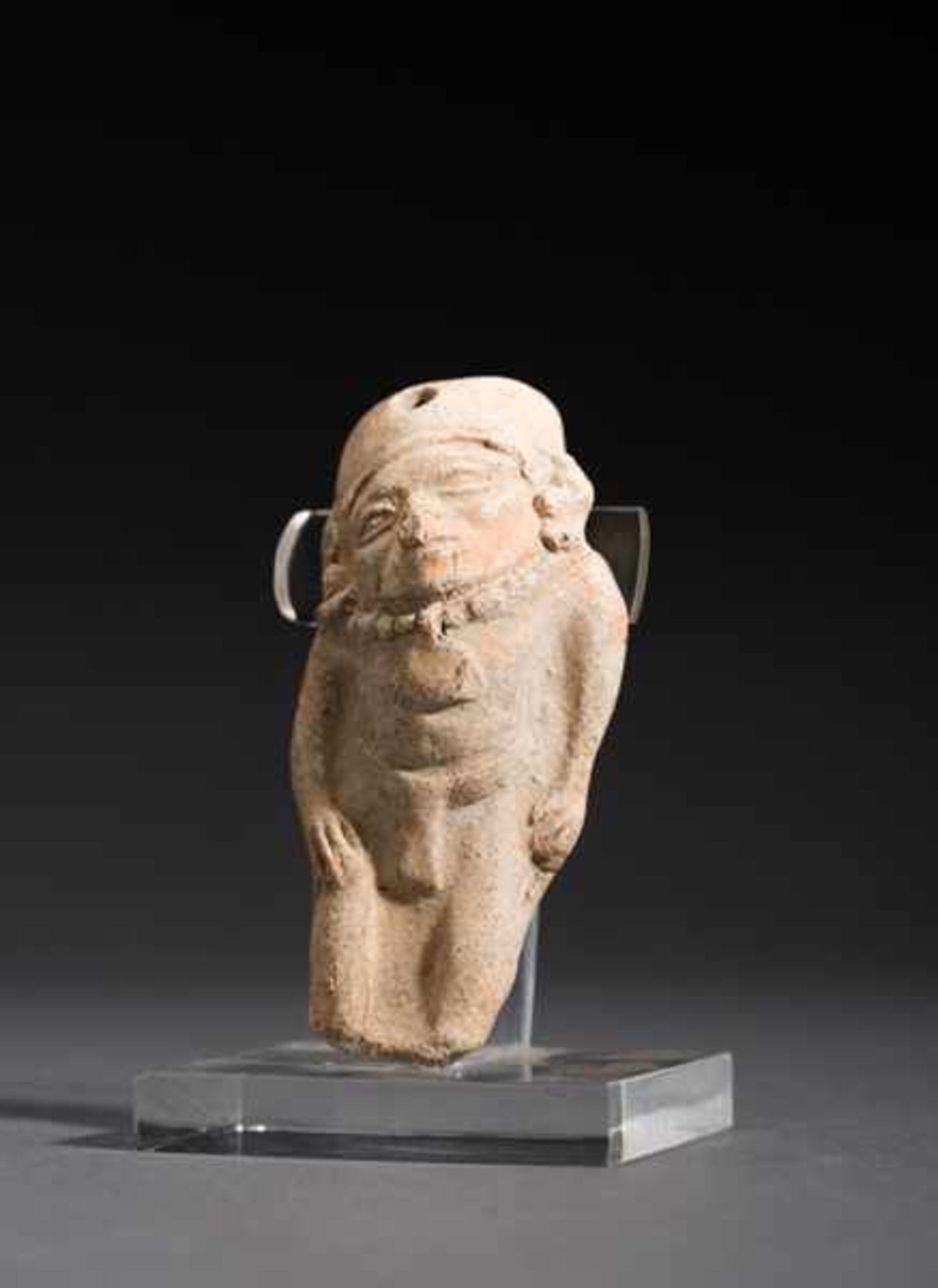 MALE AMULET-FIGURE Terracotta. La Tolita, ca. 200 ante to 200Largely formed facial features, - Image 2 of 3