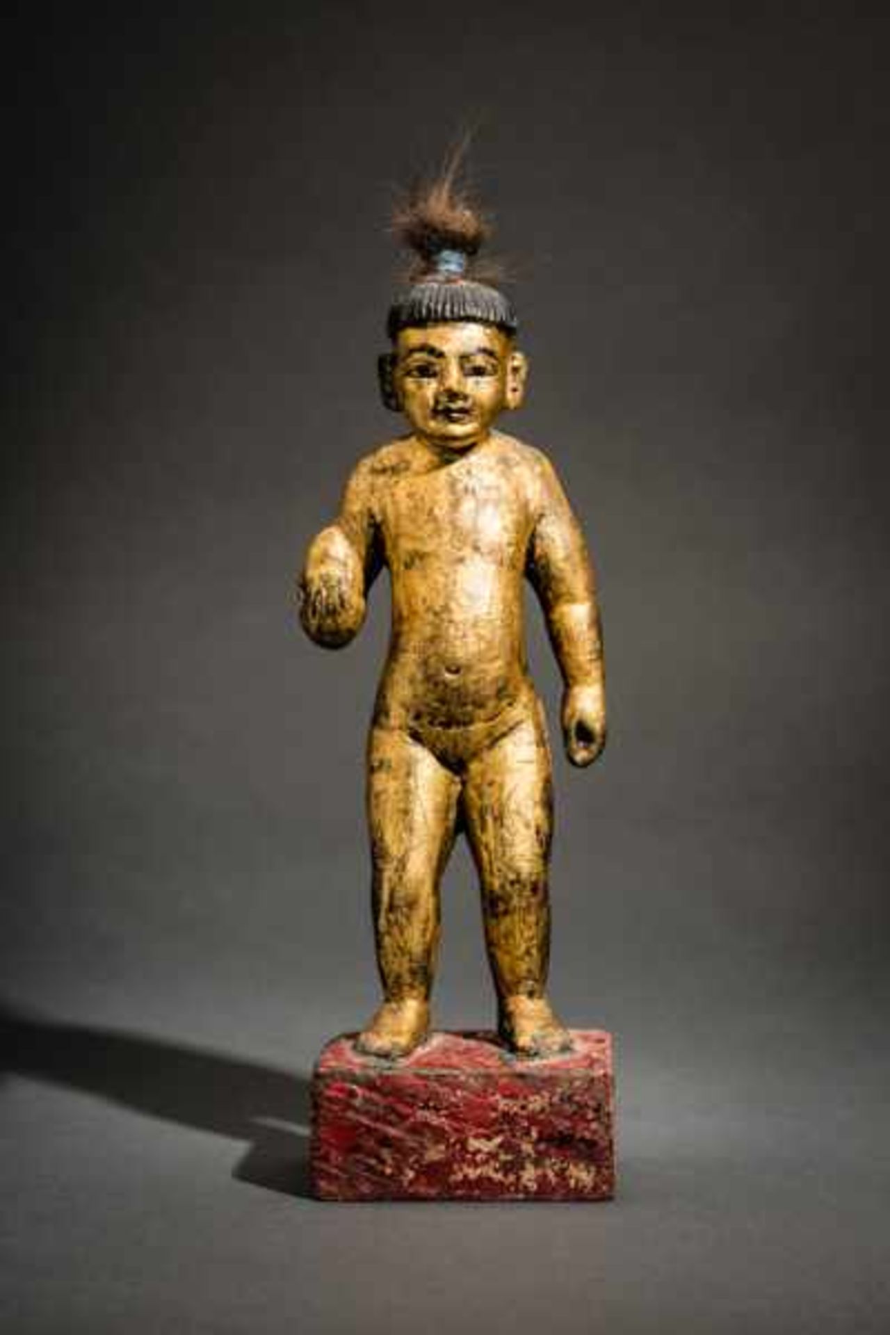 THEATER FIGURE Wood, painted, gilding. Burma, 20th cent.Naked, standing girl, although the painted - Image 2 of 7