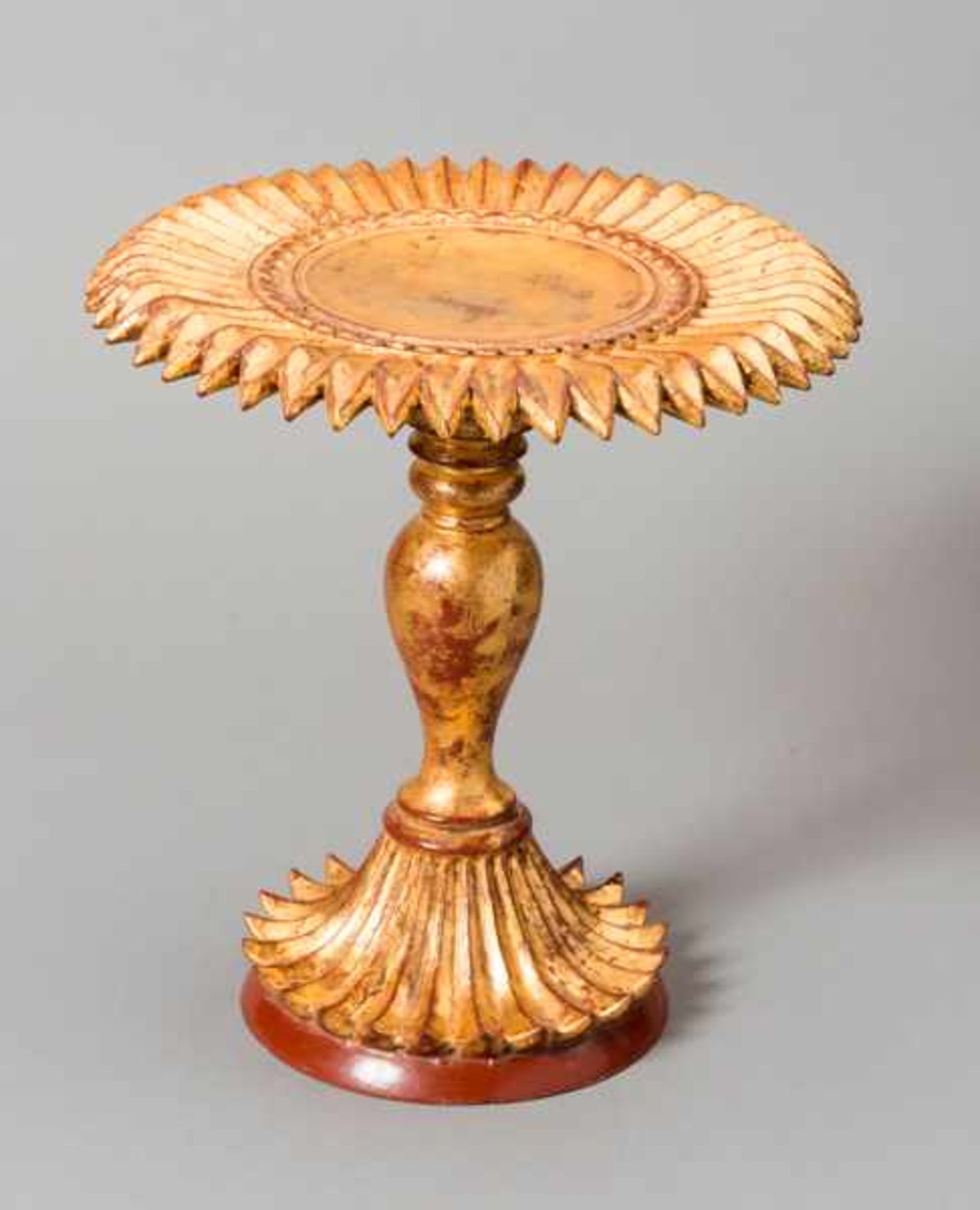 HIGH STEM FRUIT CUP Wood, lacquer, gilding. Burma, ca. 1900 - 1930An unusual and effective stem