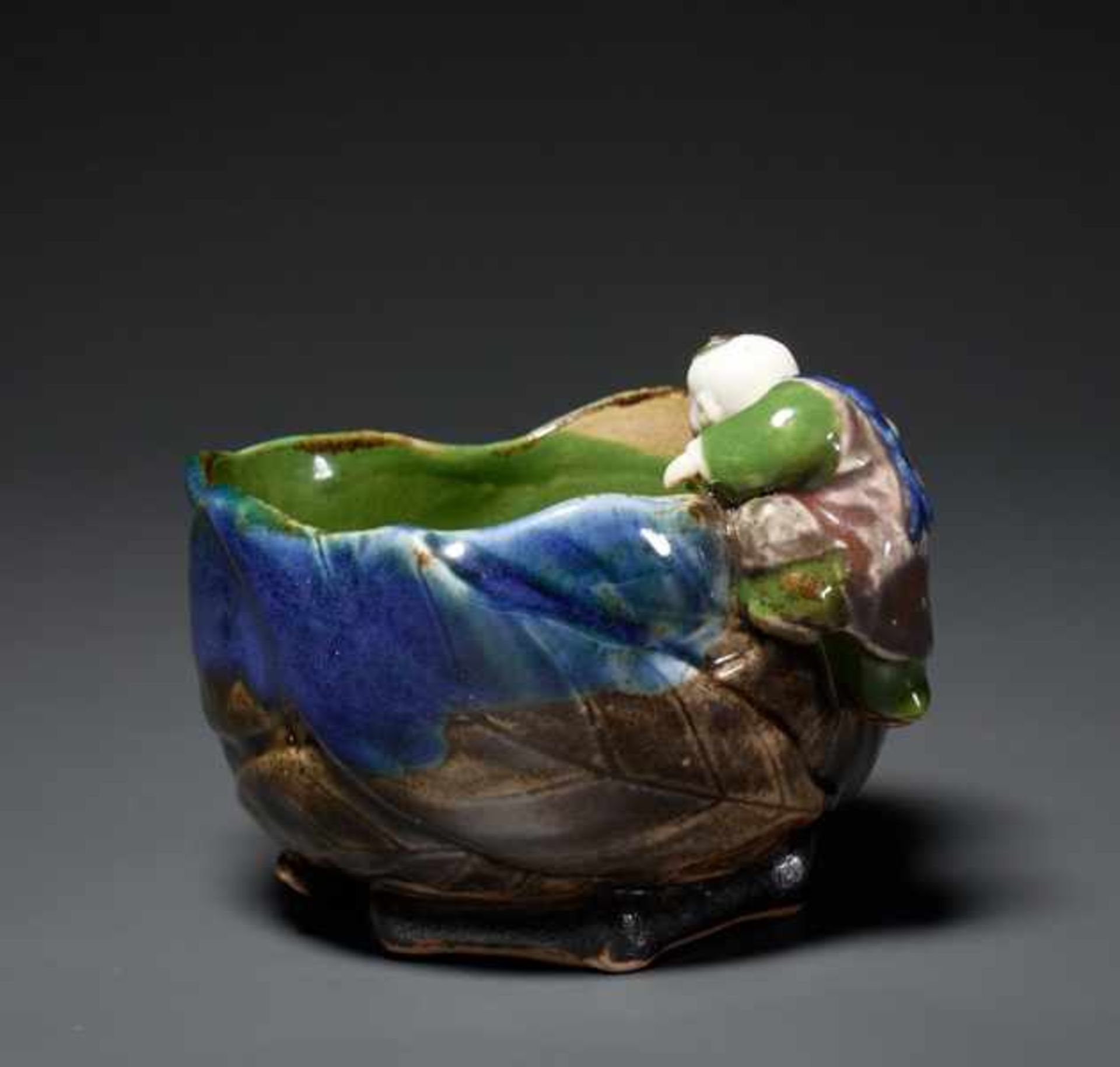 CHAWAN Glazed ceramic. Japan, ca. MeijiIdiosyncratic and absolutely unique vessel with partially - Image 2 of 5