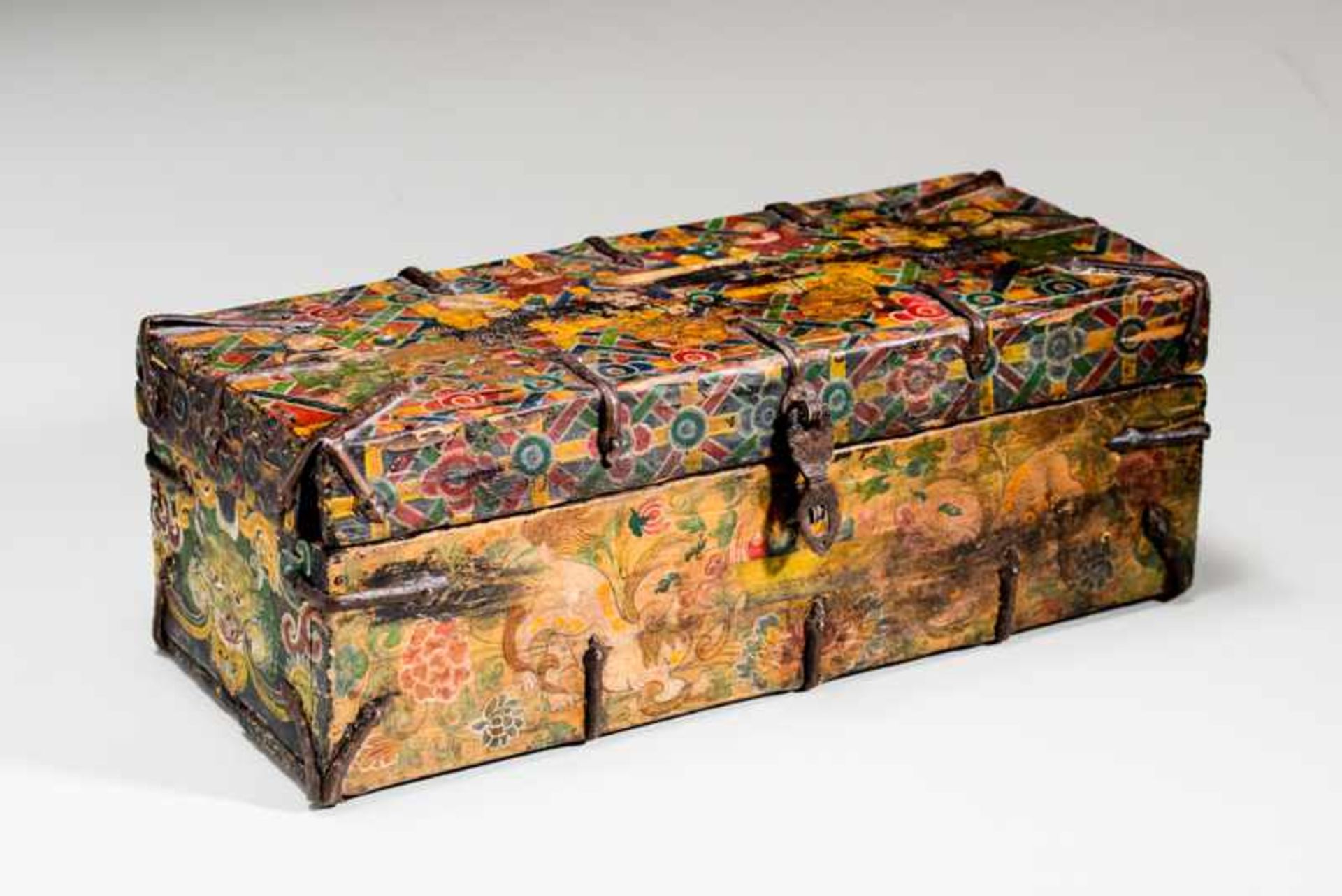 STRONGBOX WITH SNOW LIONS, TIGERS AND BOYS Colorfully painted wood, iron fittings. Tibet, 19th - Image 2 of 8