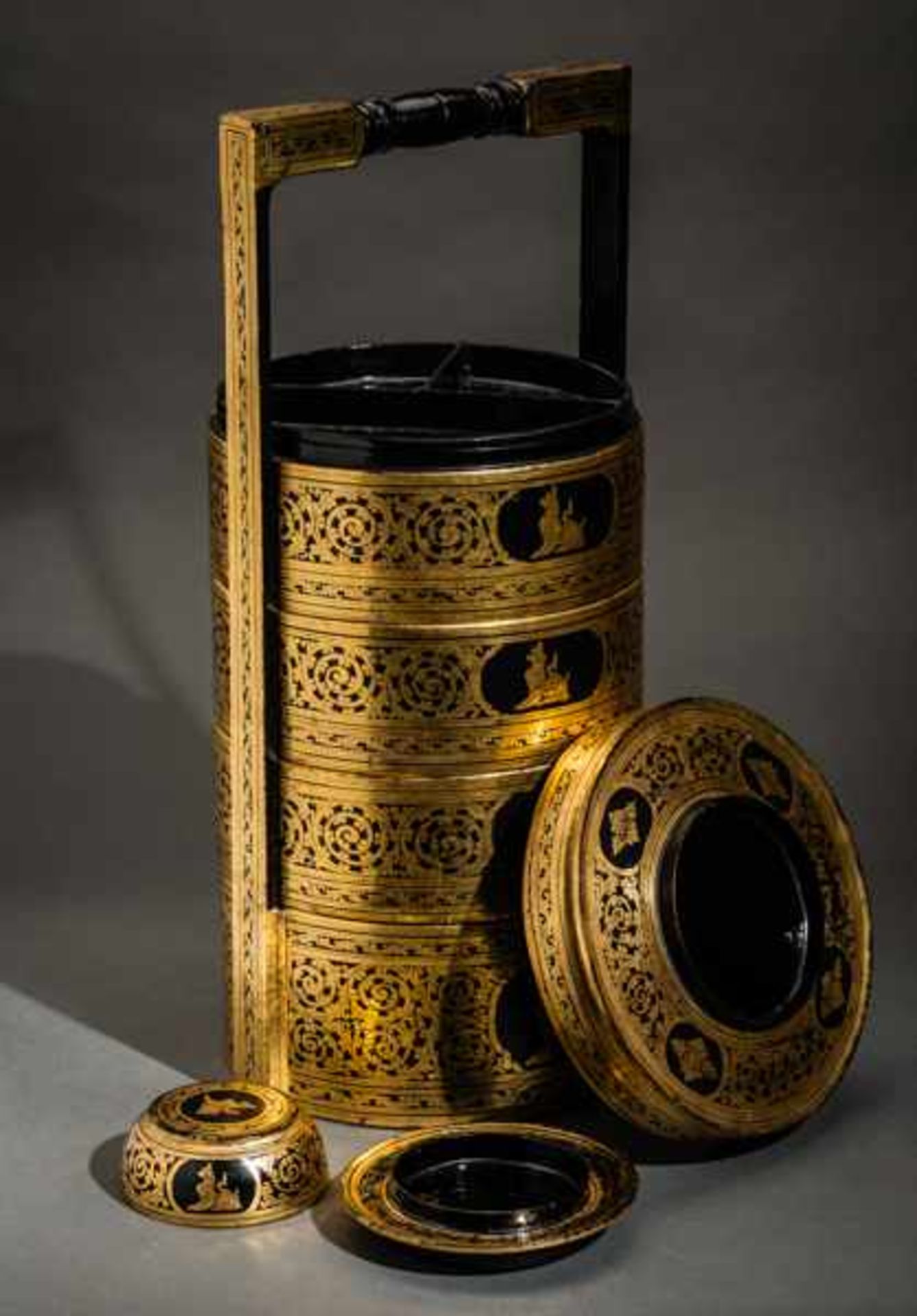 TALL MULTILAYER VESSEL Wood, bamboo, lacquer technique, gold. Burma, late Konbaung, 19th cent.Four - Image 5 of 5