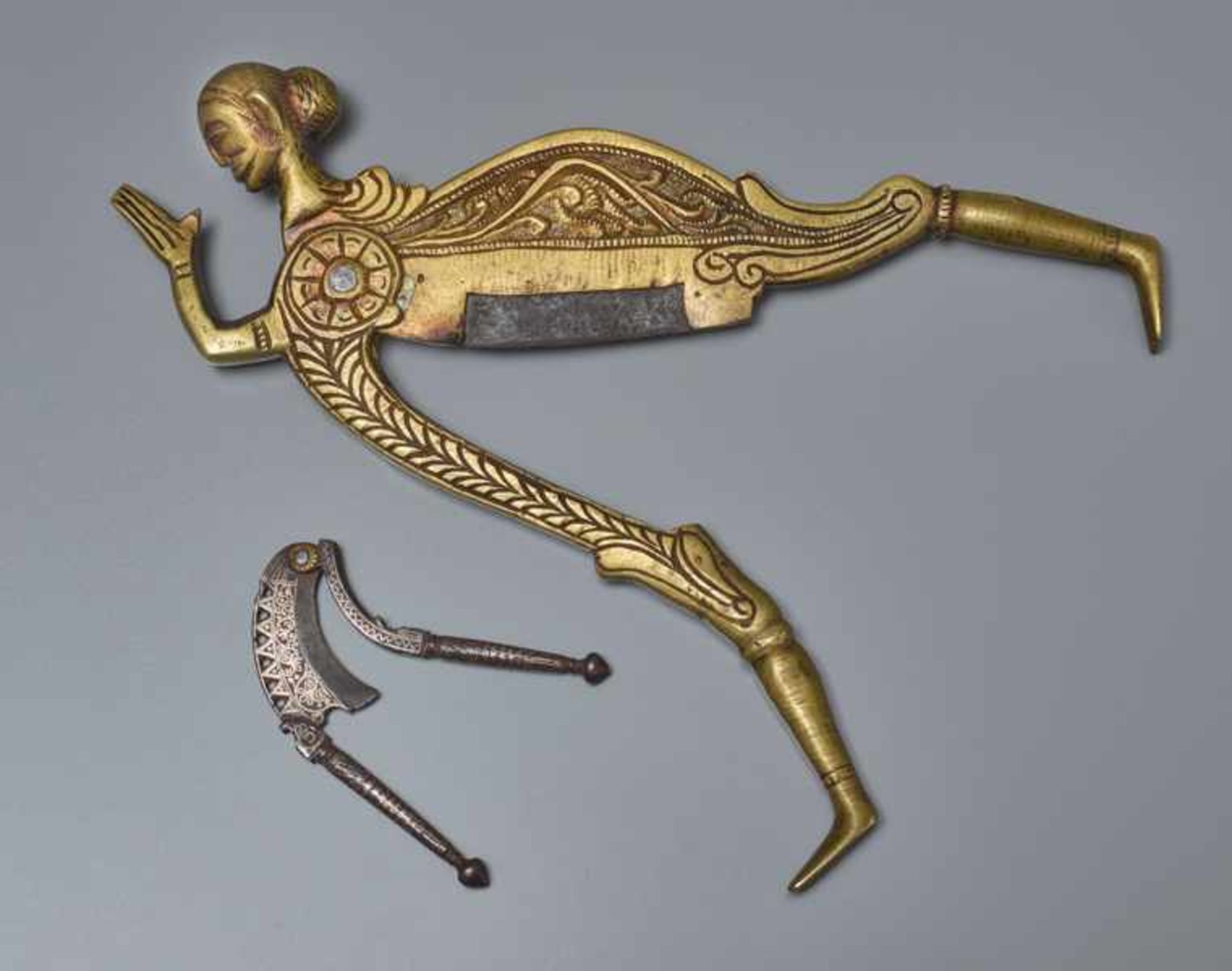 TWO BETEL NUTCRACKERS Brass and iron. Southern India, 19th cent.The first nutcracker is - Image 2 of 5