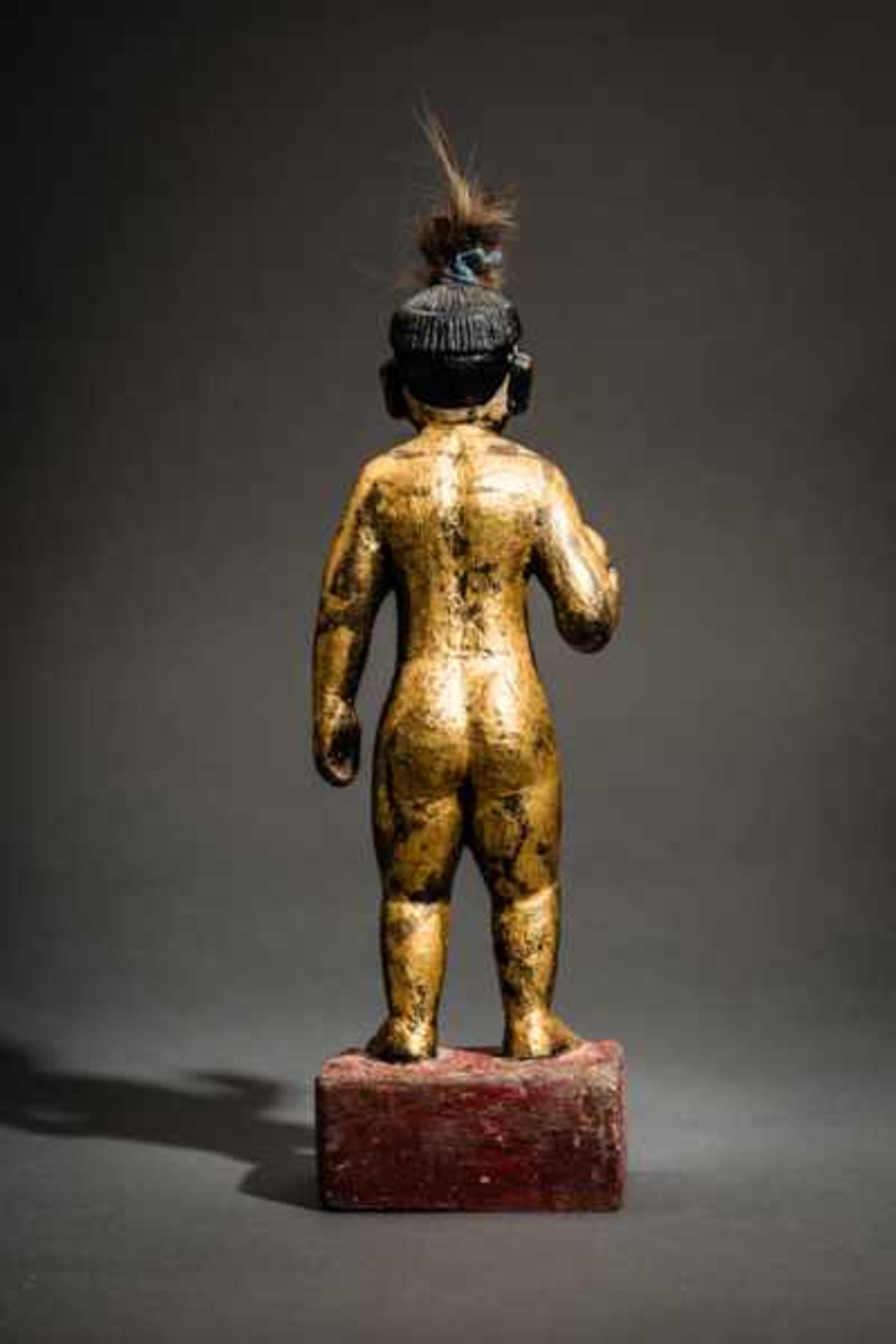 THEATER FIGURE Wood, painted, gilding. Burma, 20th cent.Naked, standing girl, although the painted - Image 5 of 7