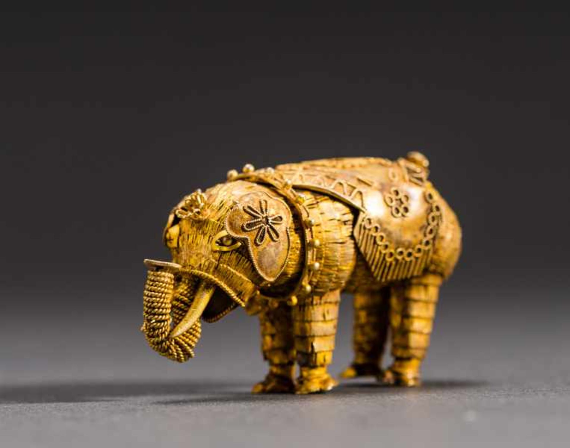 ELEPHANT Gold. China, in the style of Tang- to Liao-dynastyFinest miniature work made of gold