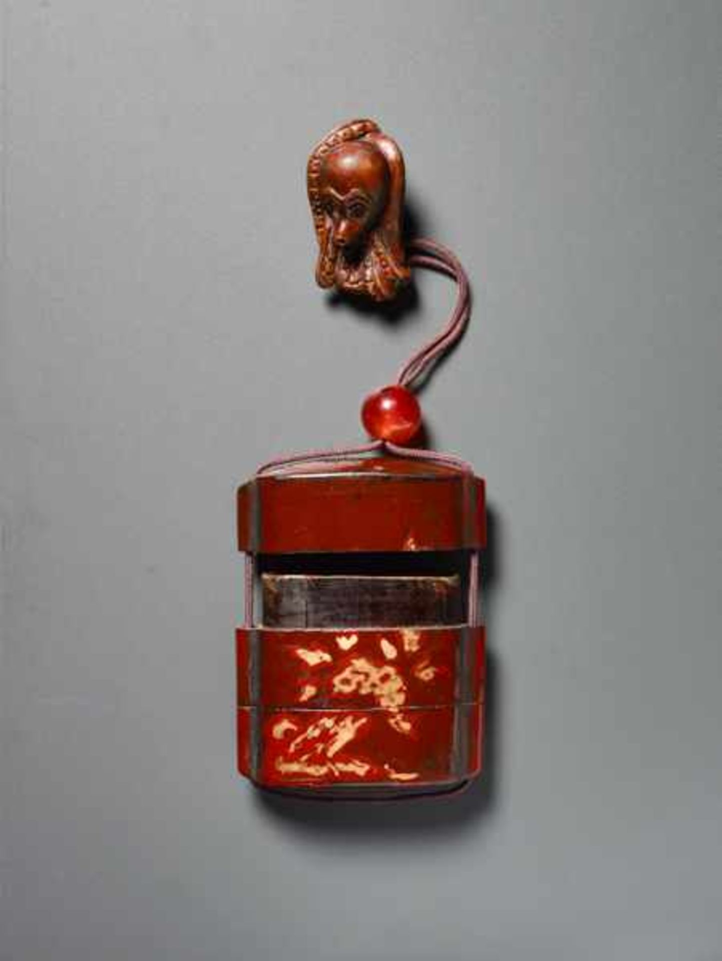 INRO WITH LANDSCAPE, NETSUKE WITH TAKO Lacquer technique with gold, agate and wood. Japan, 19th to - Image 3 of 5