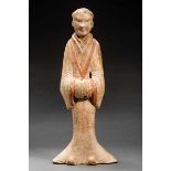 LARGE FIGURE OF A COURT SERVANT Terracotta, cold painting. China, Han-dynasty (206 BC - 220 nach),
