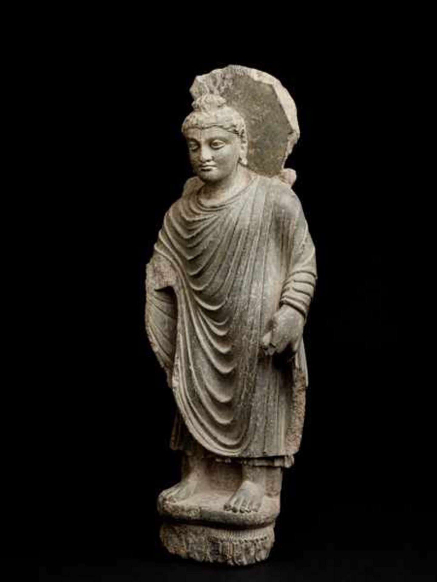 STANDING BUDDHA SHAKYAMUNI Green grey slate. Gandhara, former West-India, 2nd to 3rd cent.A very - Image 2 of 7
