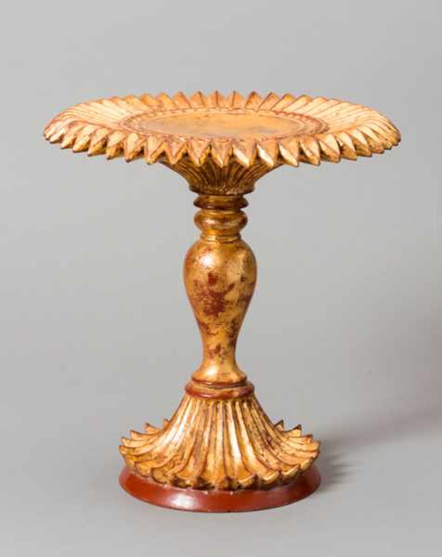 HIGH STEM FRUIT CUP Wood, lacquer, gilding. Burma, ca. 1900 - 1930An unusual and effective stem - Image 2 of 2